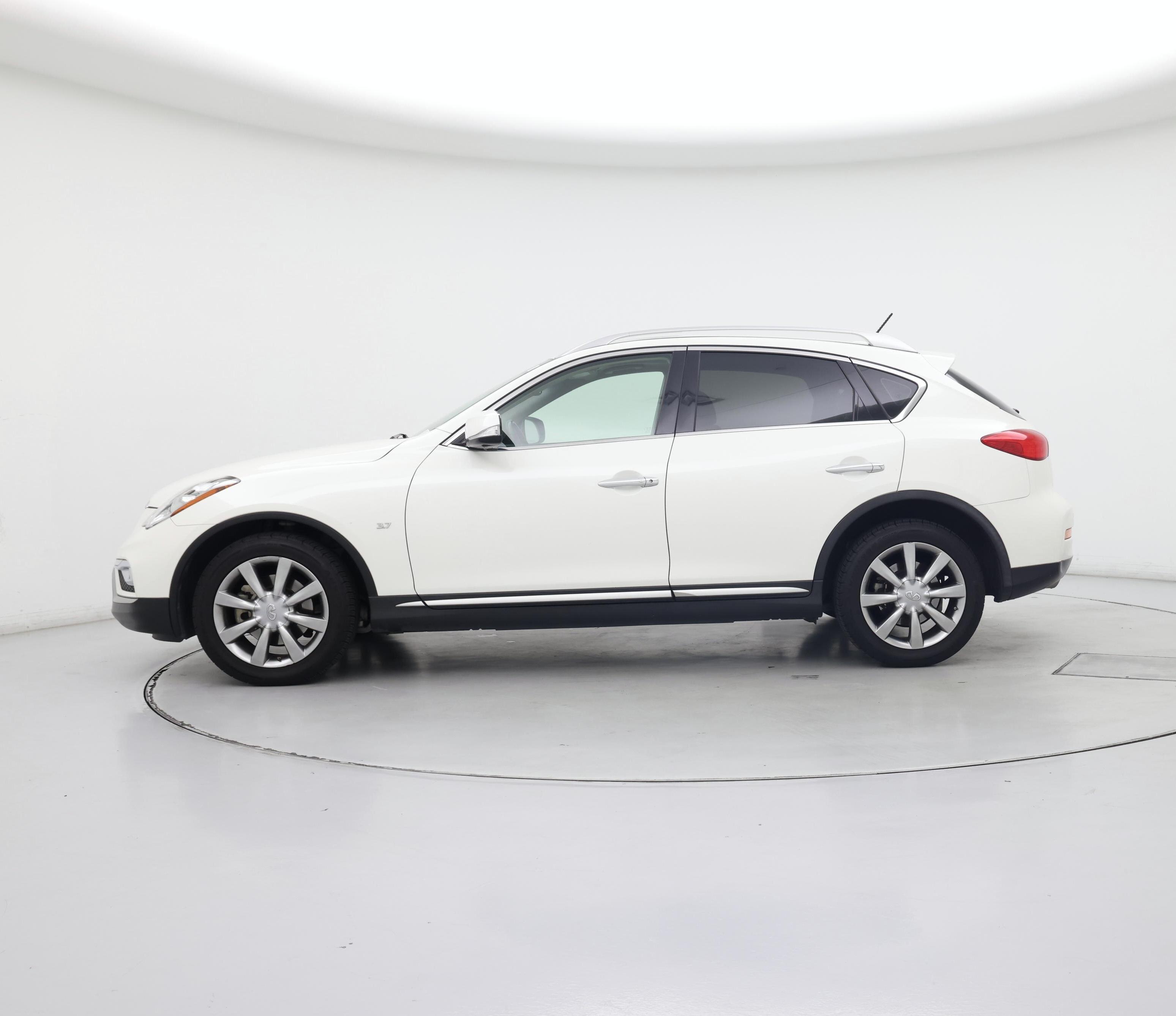 Thumbnail: 2016 INFINITI QX50 - 3