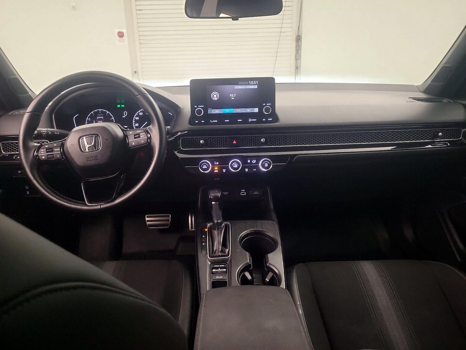 2024 Honda Civic Hatchback Sport - Photo 10