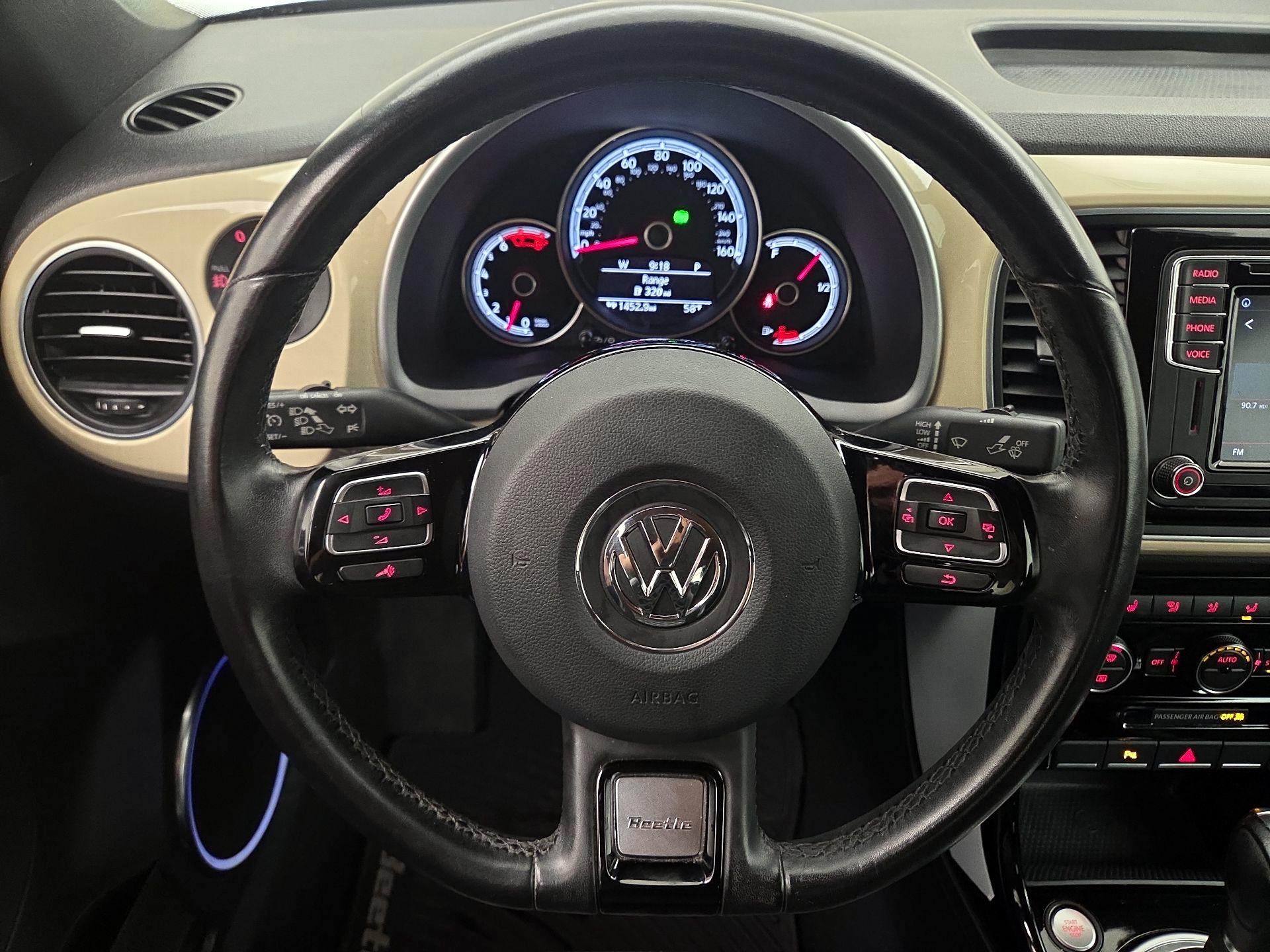 Thumbnail: 2019 Volkswagen Beetle - 10