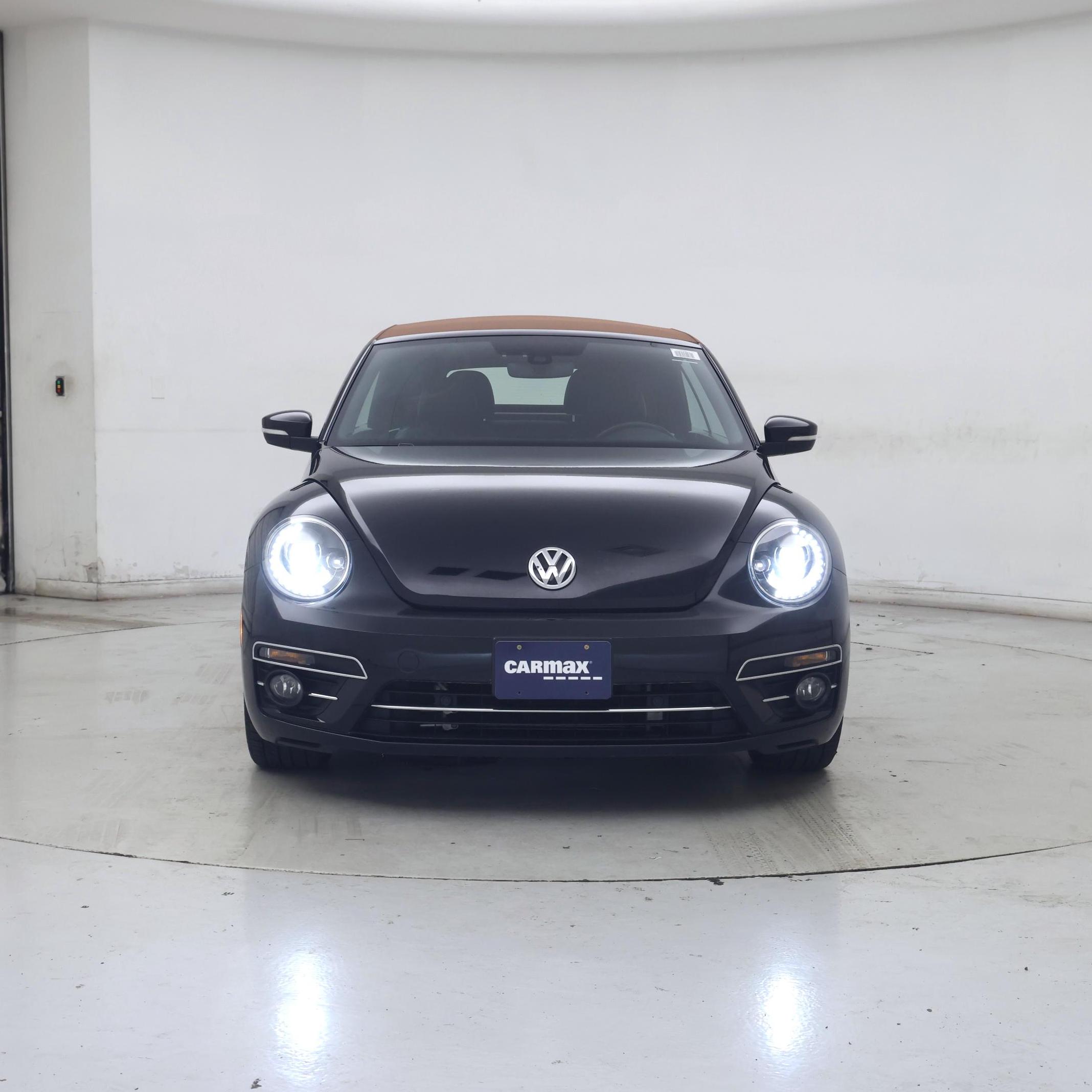 Thumbnail: 2019 Volkswagen Beetle - 5
