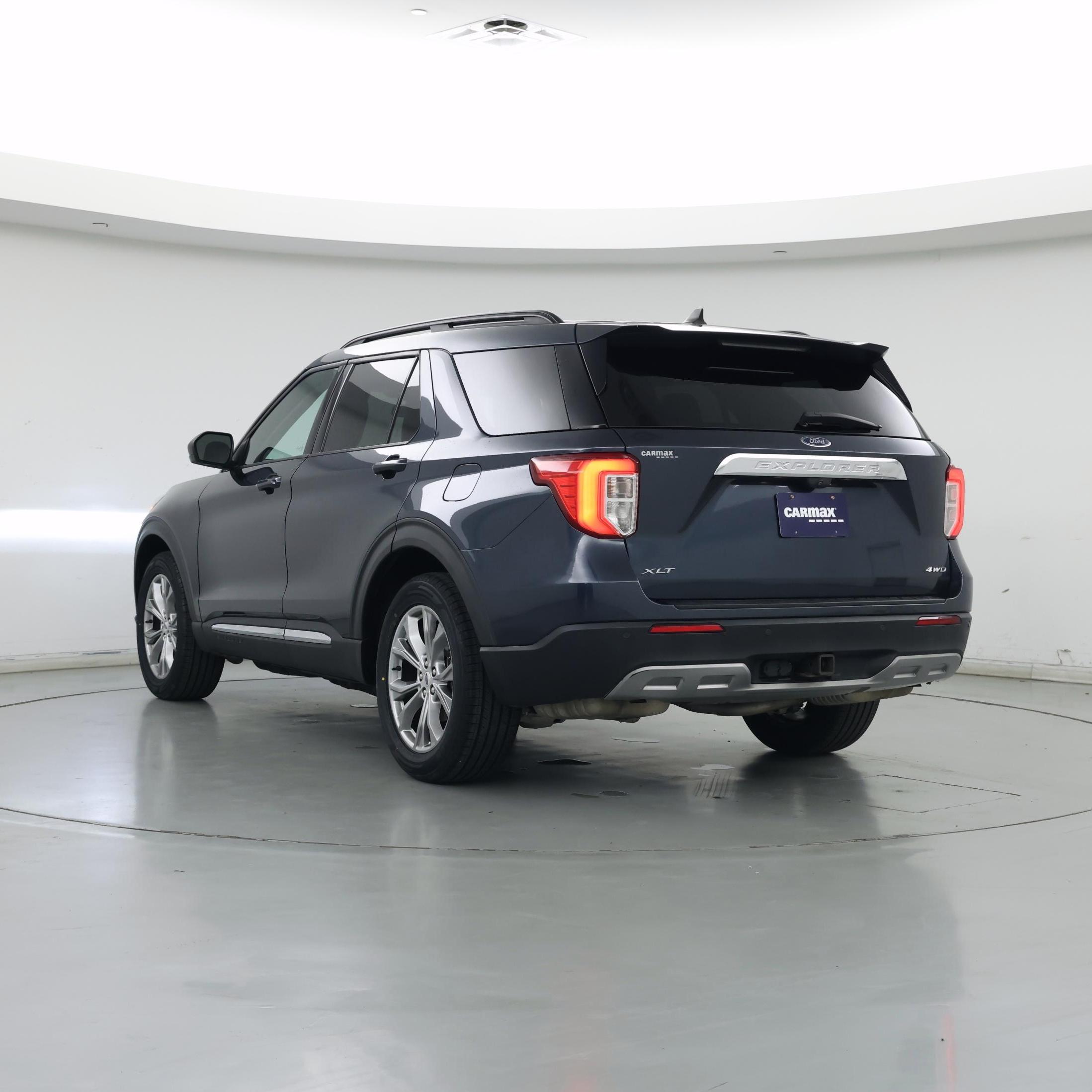 Thumbnail: 2022 Ford Explorer - 2