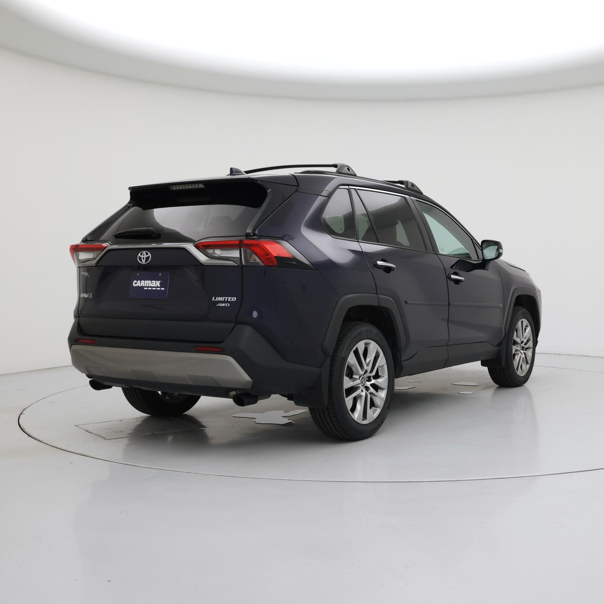 Thumbnail: 2023 Toyota RAV4 - 8