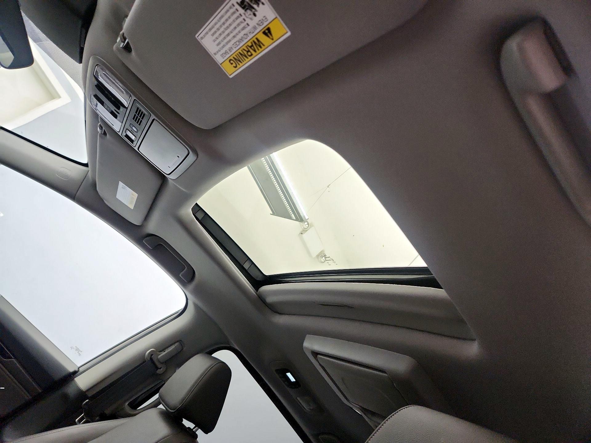 Thumbnail: 2022 Honda Odyssey - 20