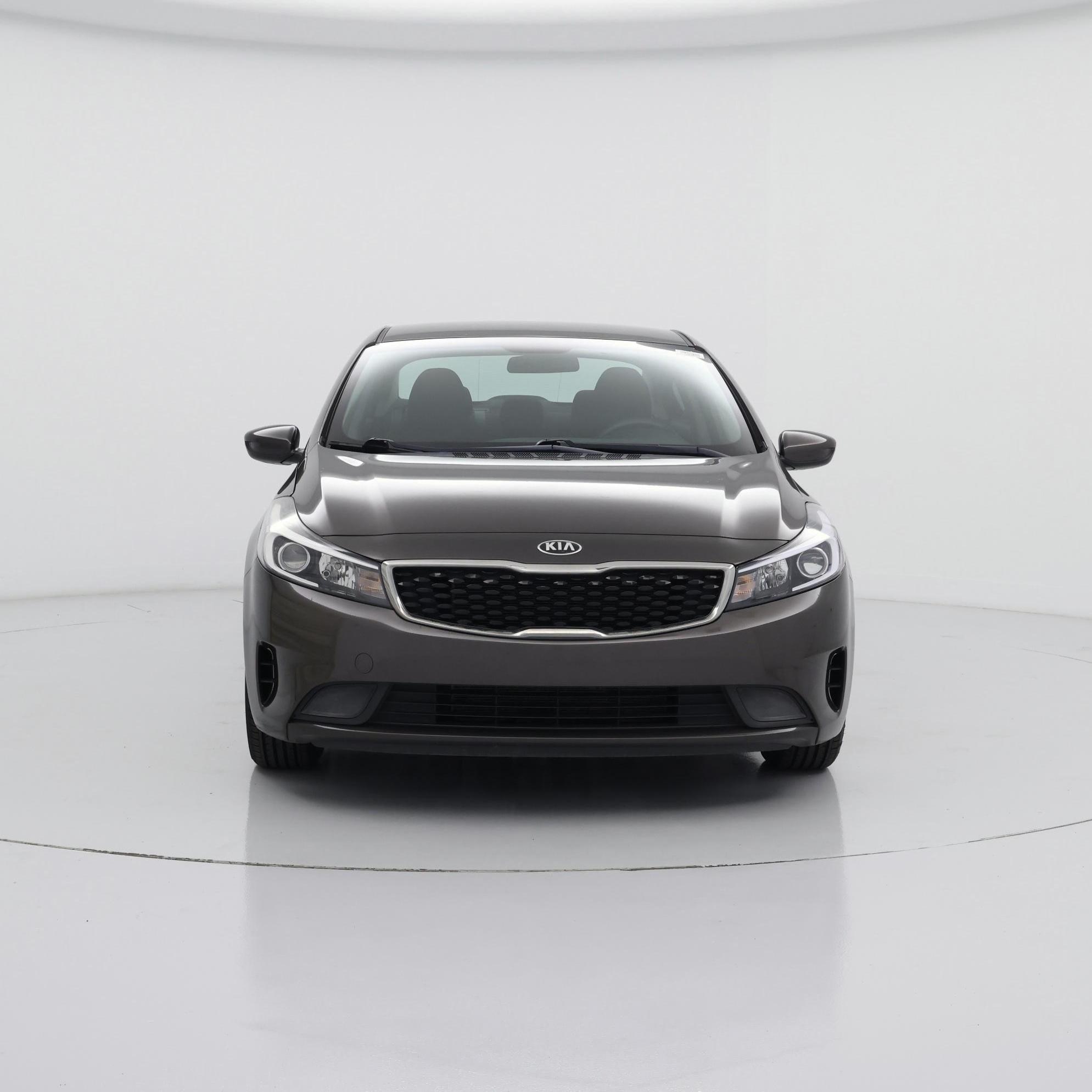 Thumbnail: 2017 Kia Forte - 5