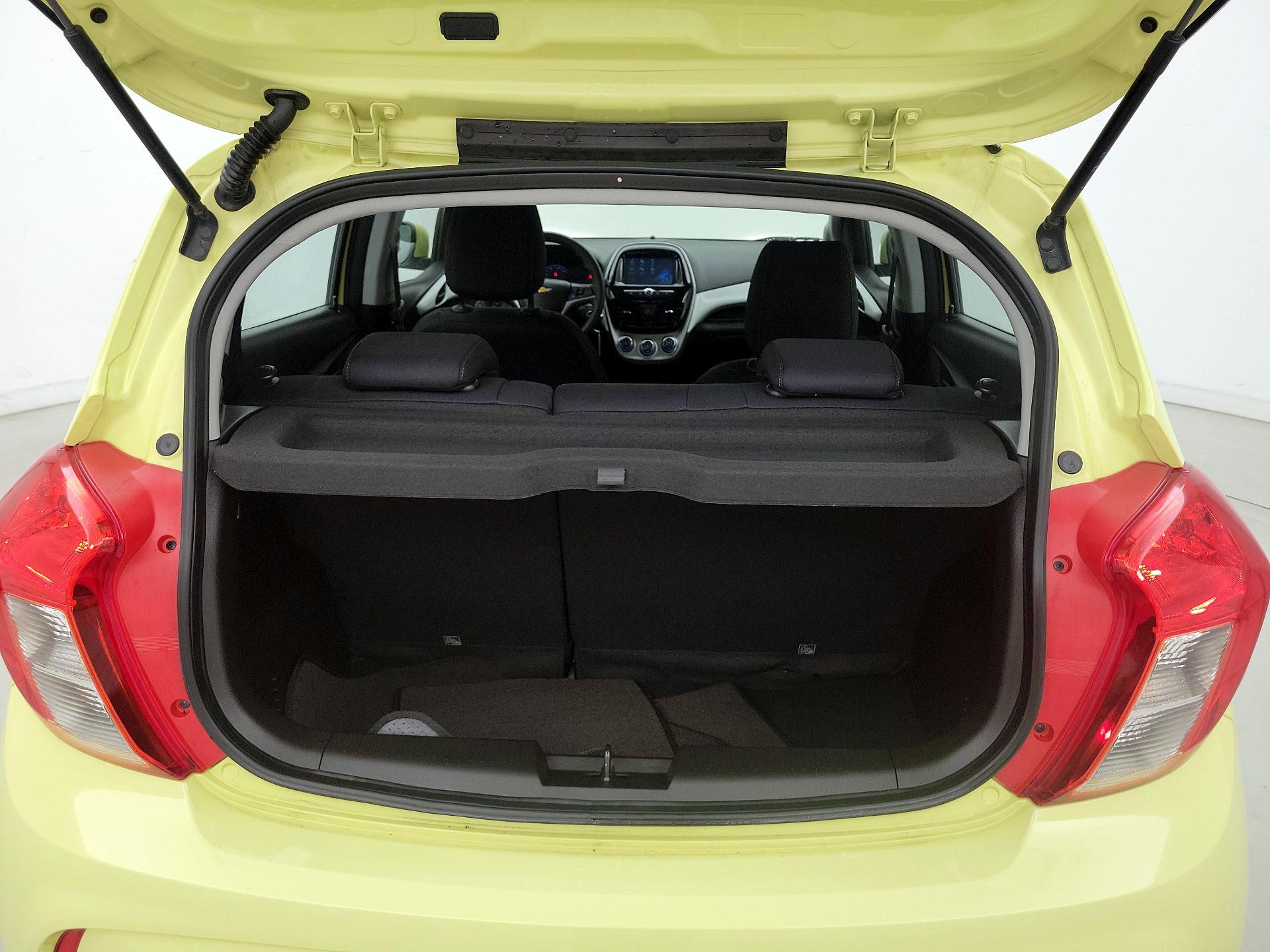 Thumbnail: 2017 Chevrolet Spark - 20