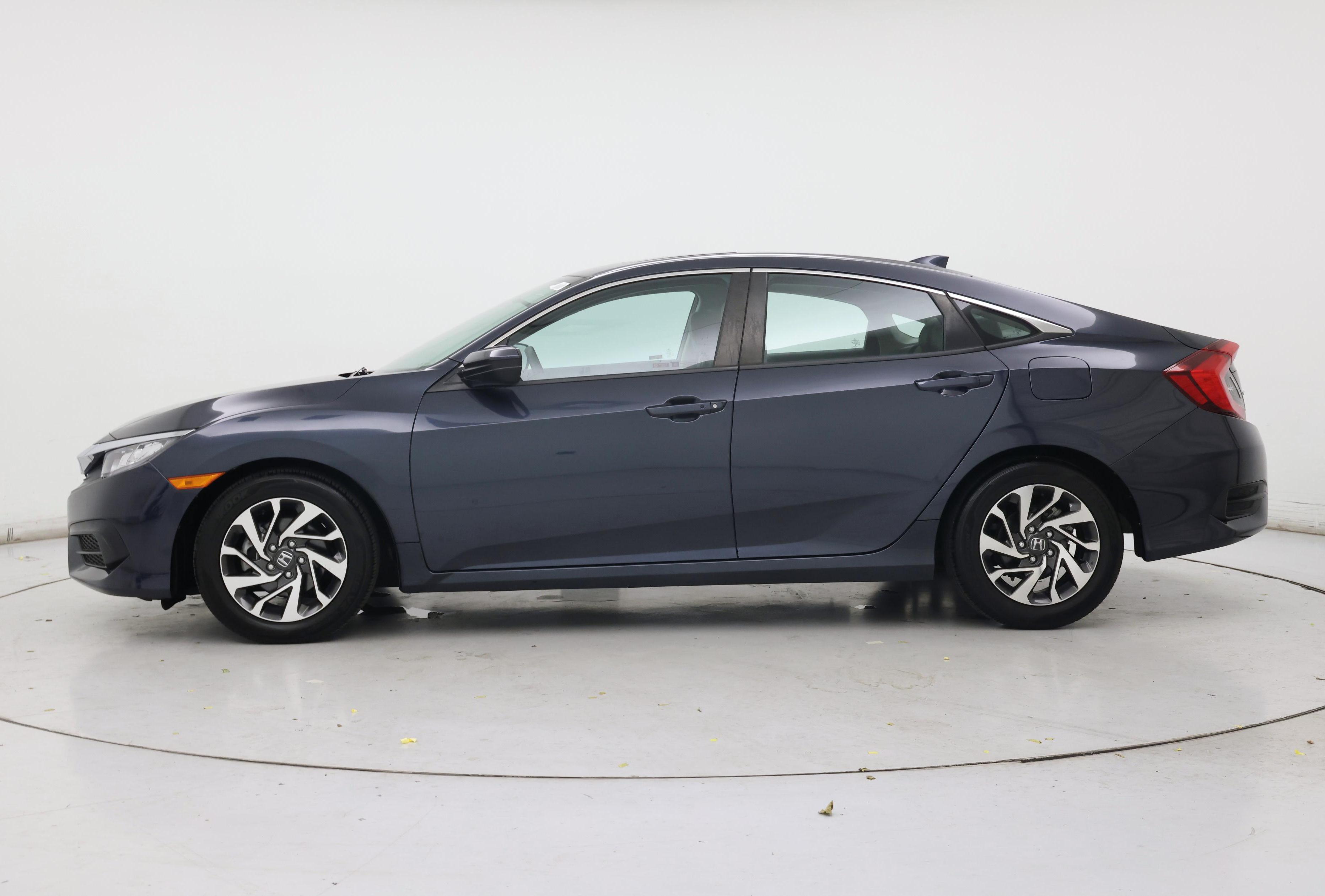 Thumbnail: 2017 Honda Civic - 3