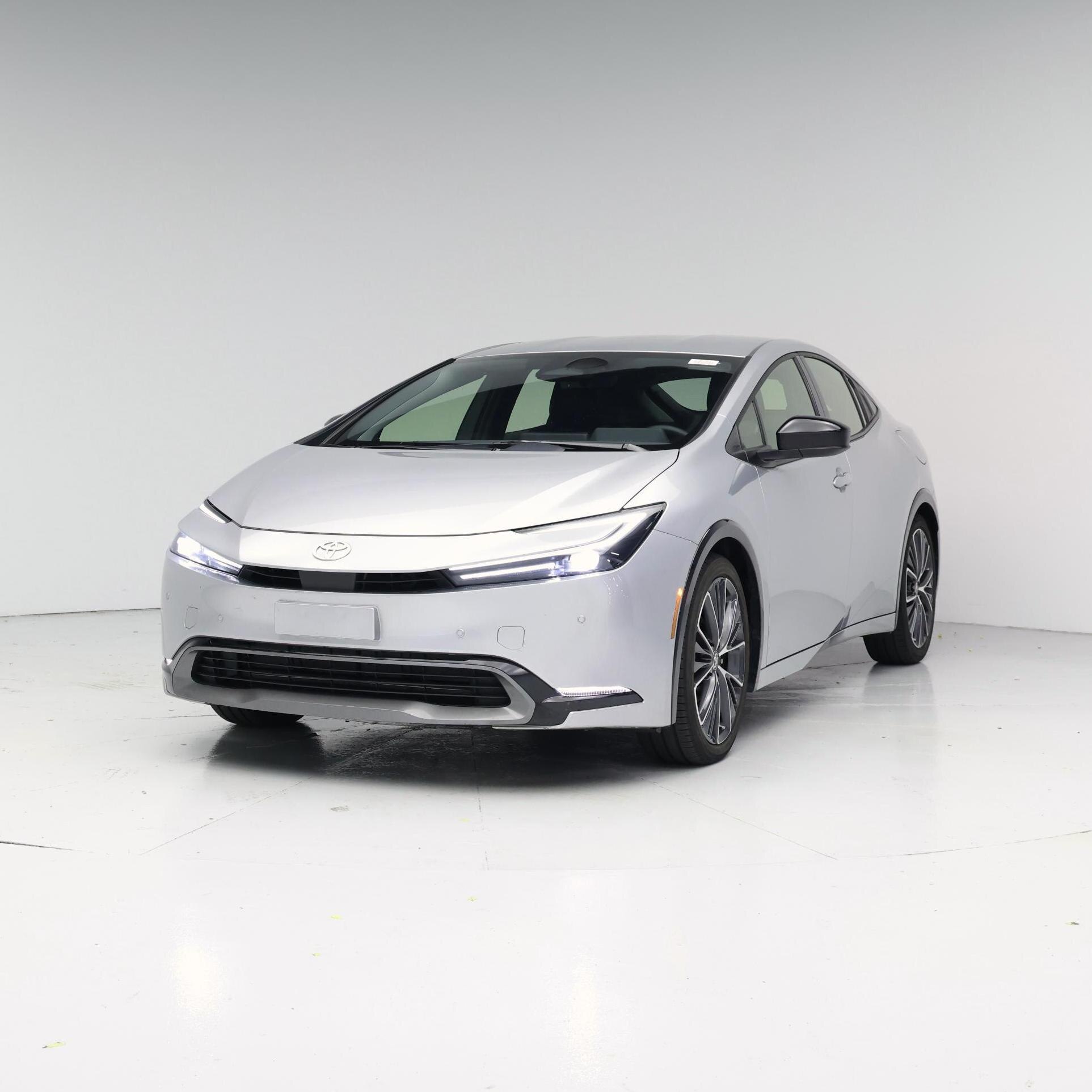 Thumbnail: 2024 Toyota Prius - 4