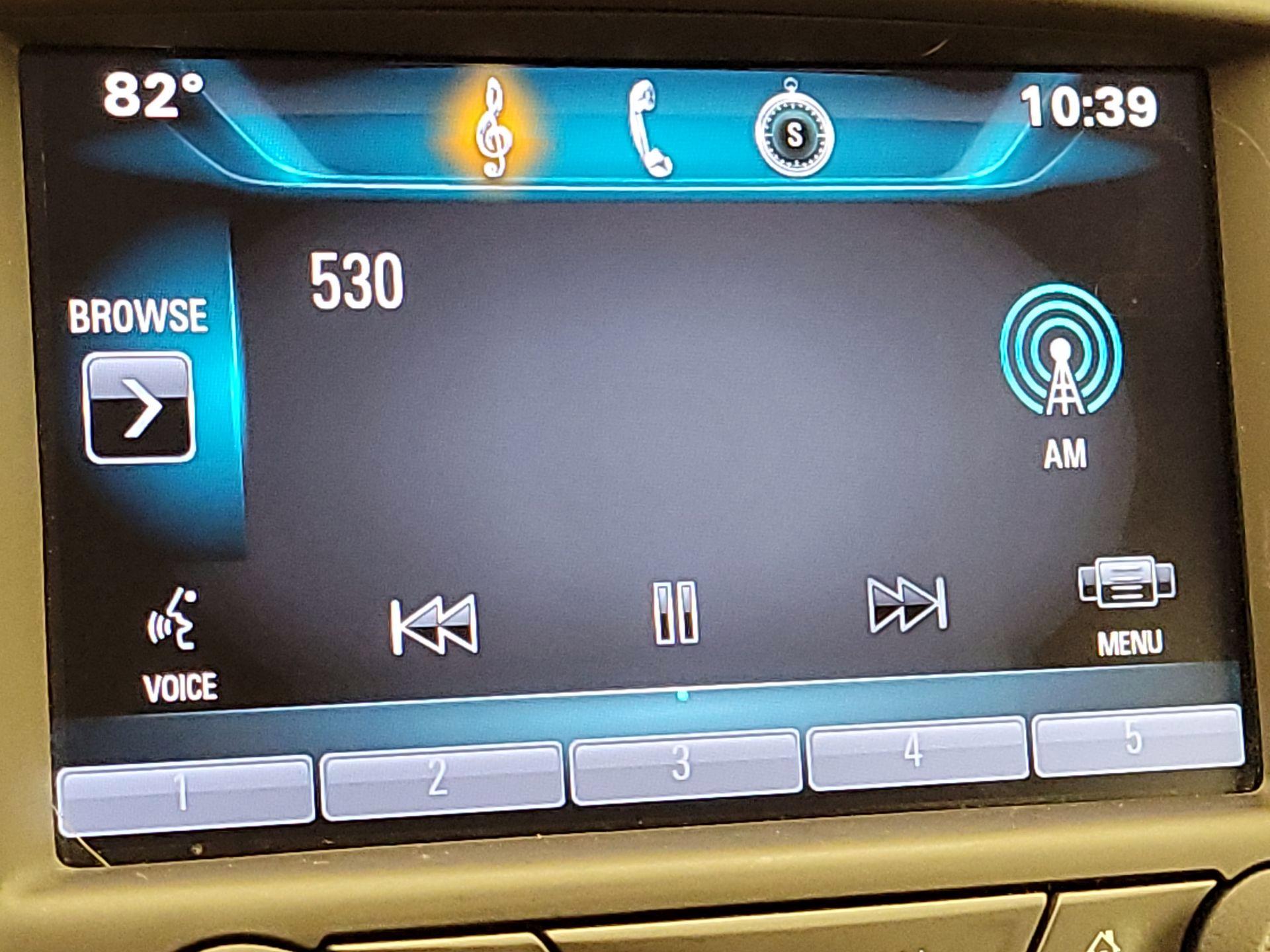Thumbnail: 2015 Buick LaCrosse - 16