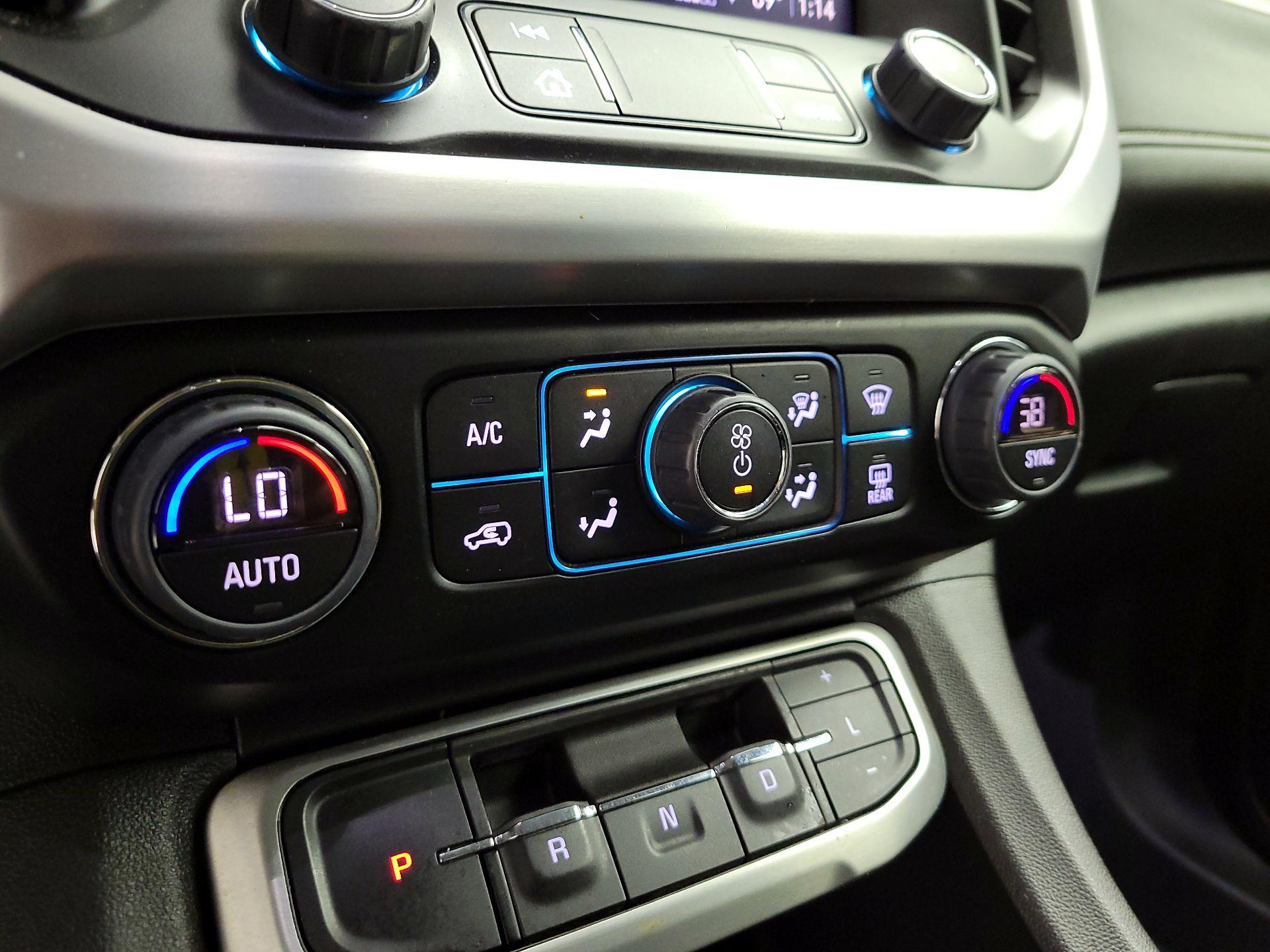 Thumbnail: 2023 GMC Acadia - 14