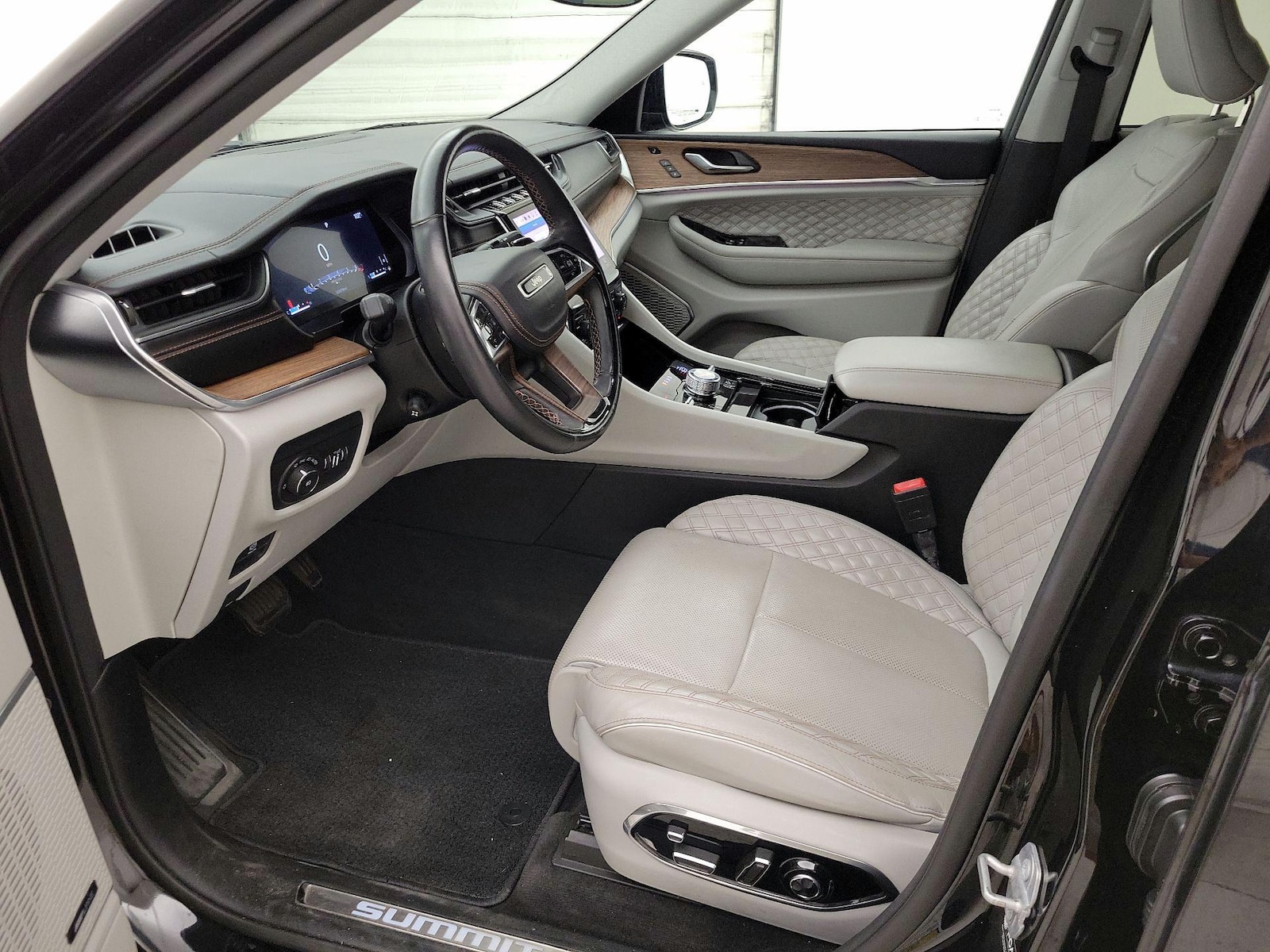 2021 Jeep Grand Cherokee L Summit - Photo 12