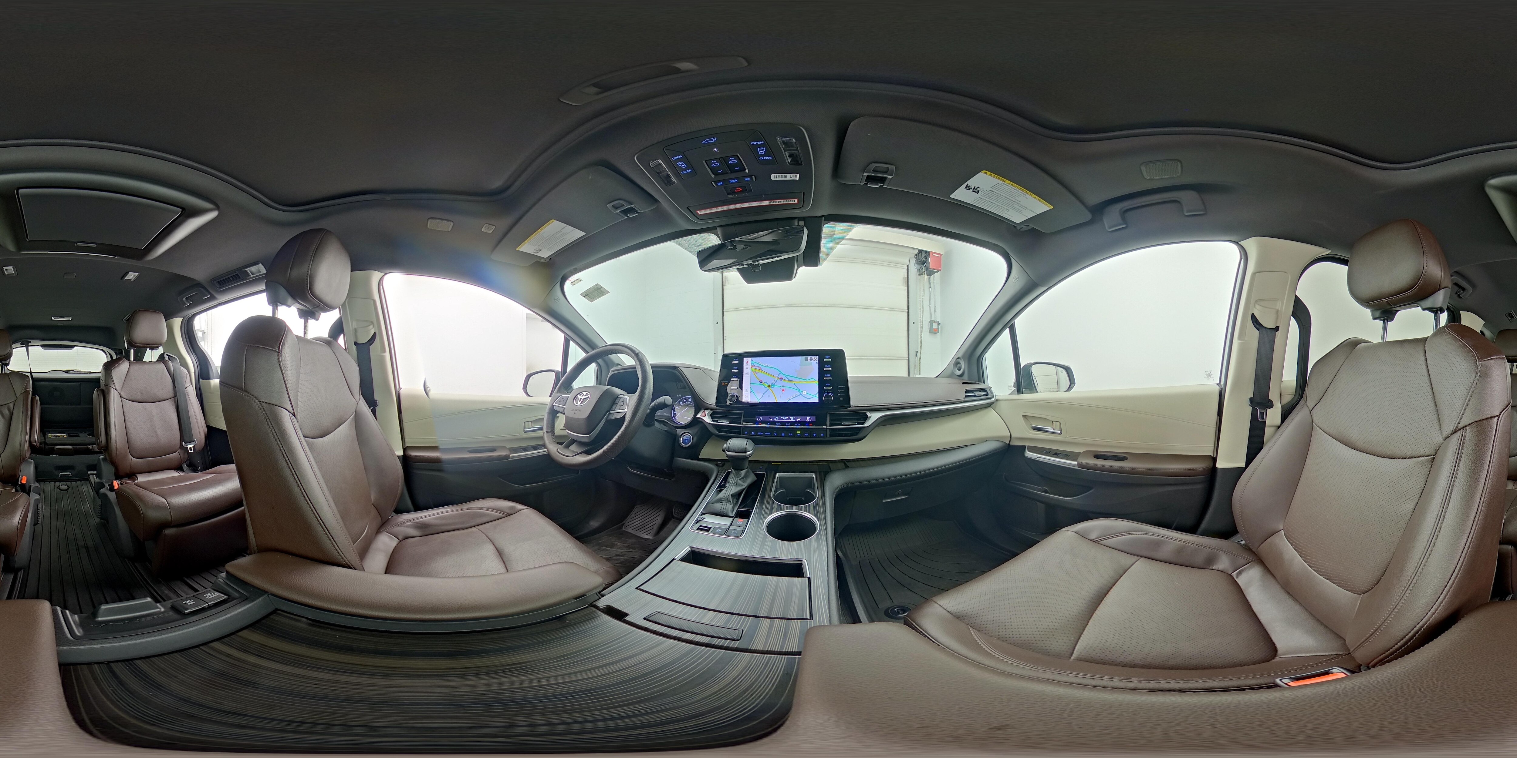 2022 Toyota Sienna Platinum - Photo 27
