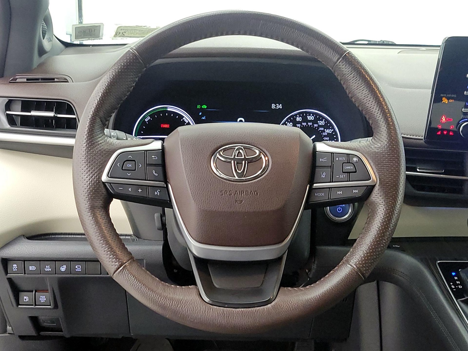 2022 Toyota Sienna Platinum - Photo 11