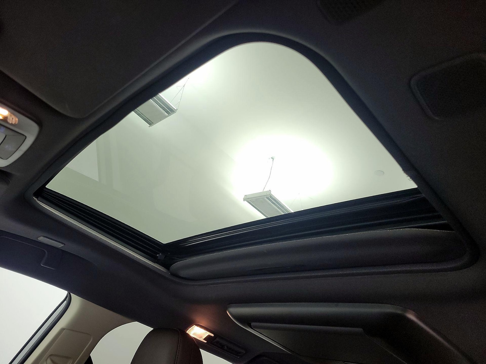 2022 Toyota Sienna Platinum - Photo 20