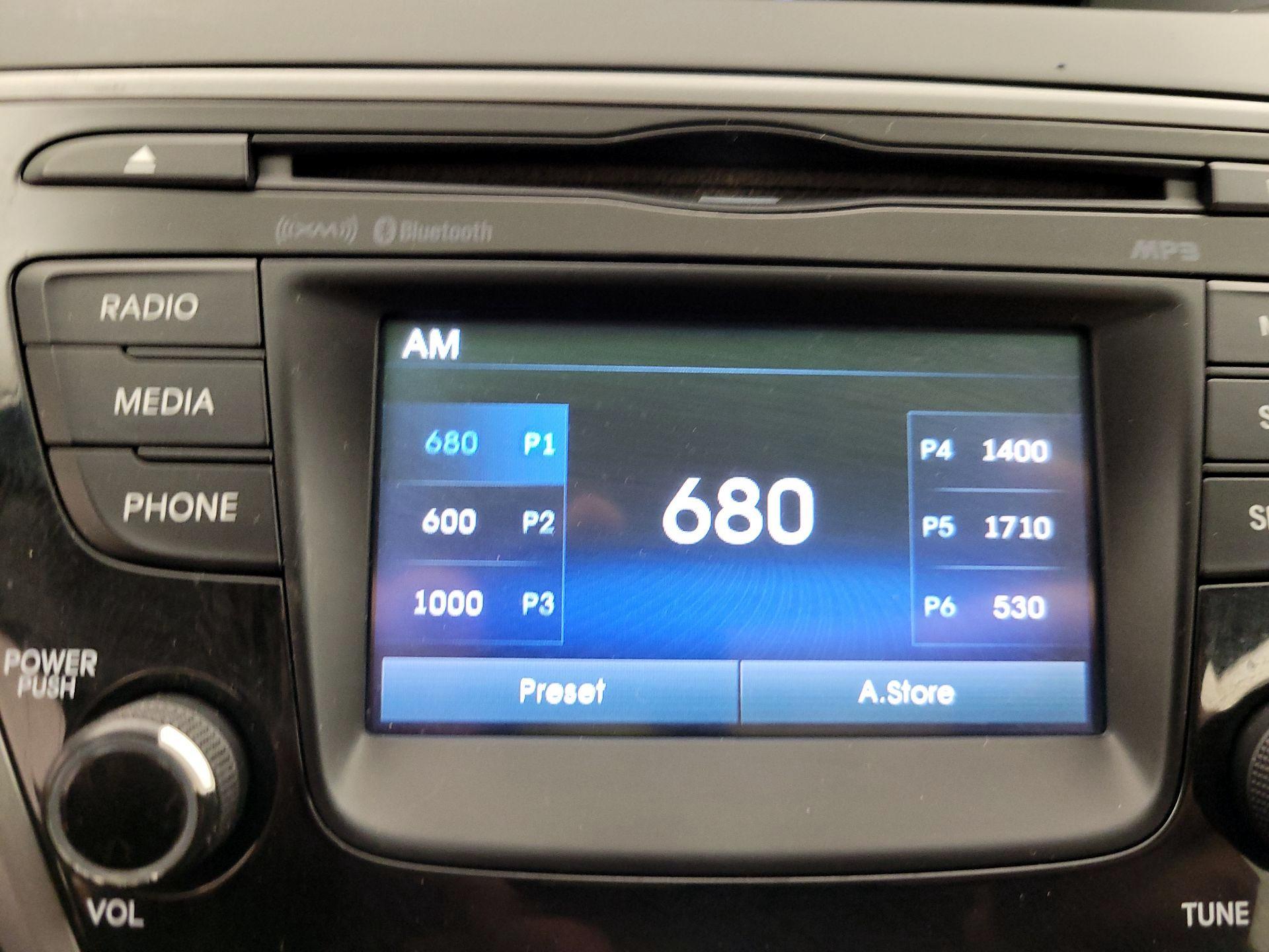 Thumbnail: 2014 Hyundai Elantra - 15