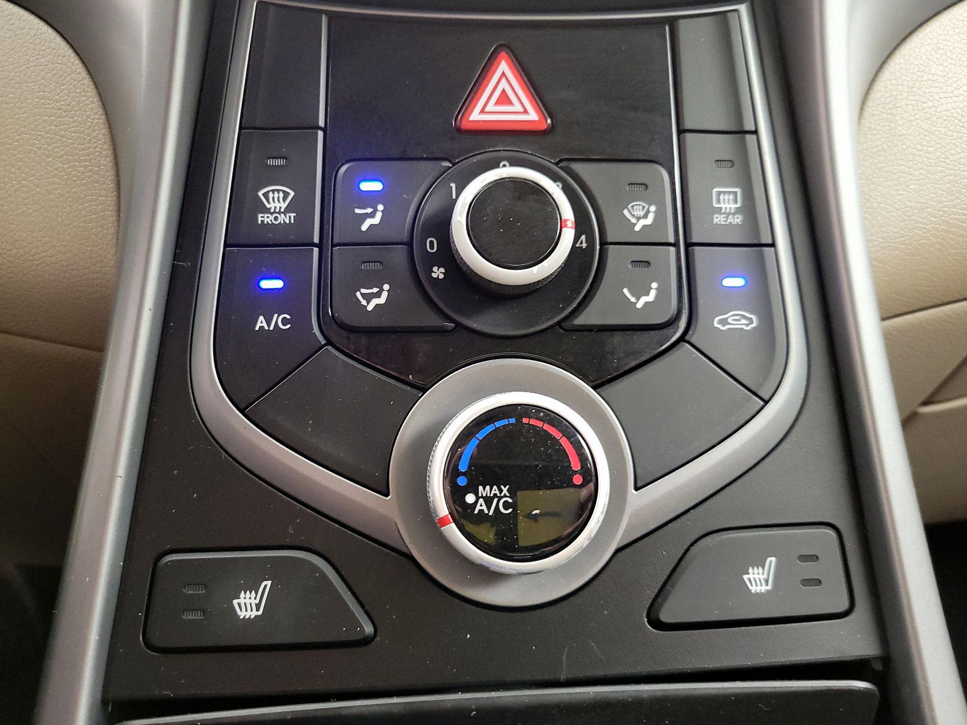 Thumbnail: 2014 Hyundai Elantra - 16