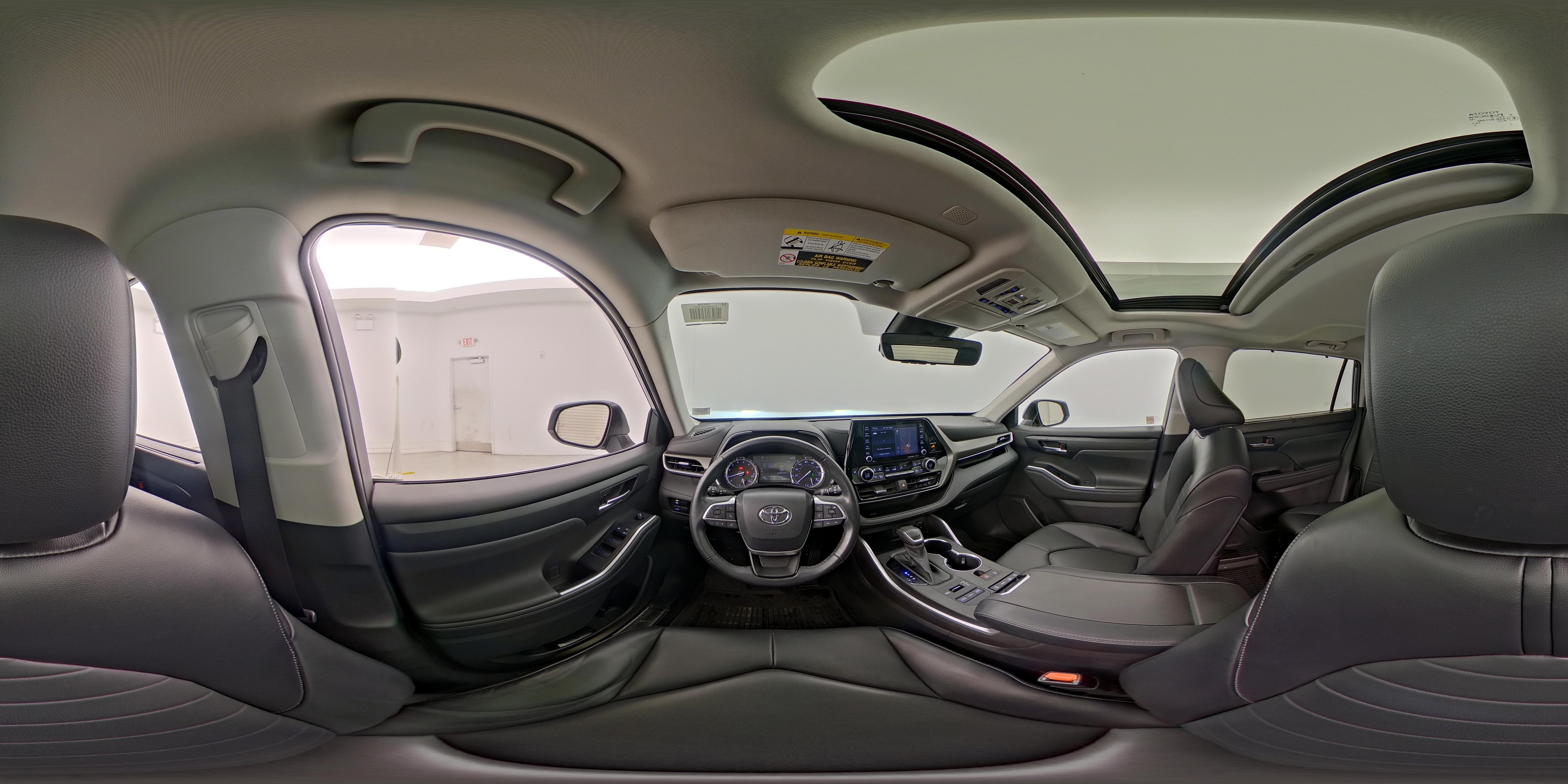 2022 Toyota Highlander XLE - Photo 30