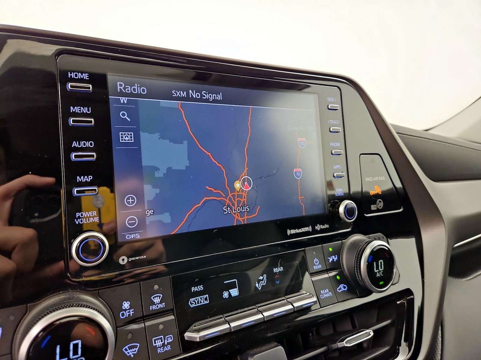 2022 Toyota Highlander XLE - Photo 15