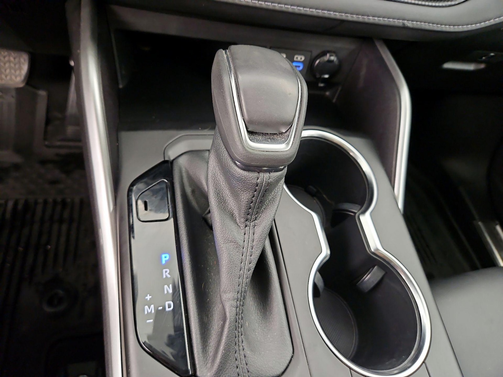 2022 Toyota Highlander XLE - Photo 19