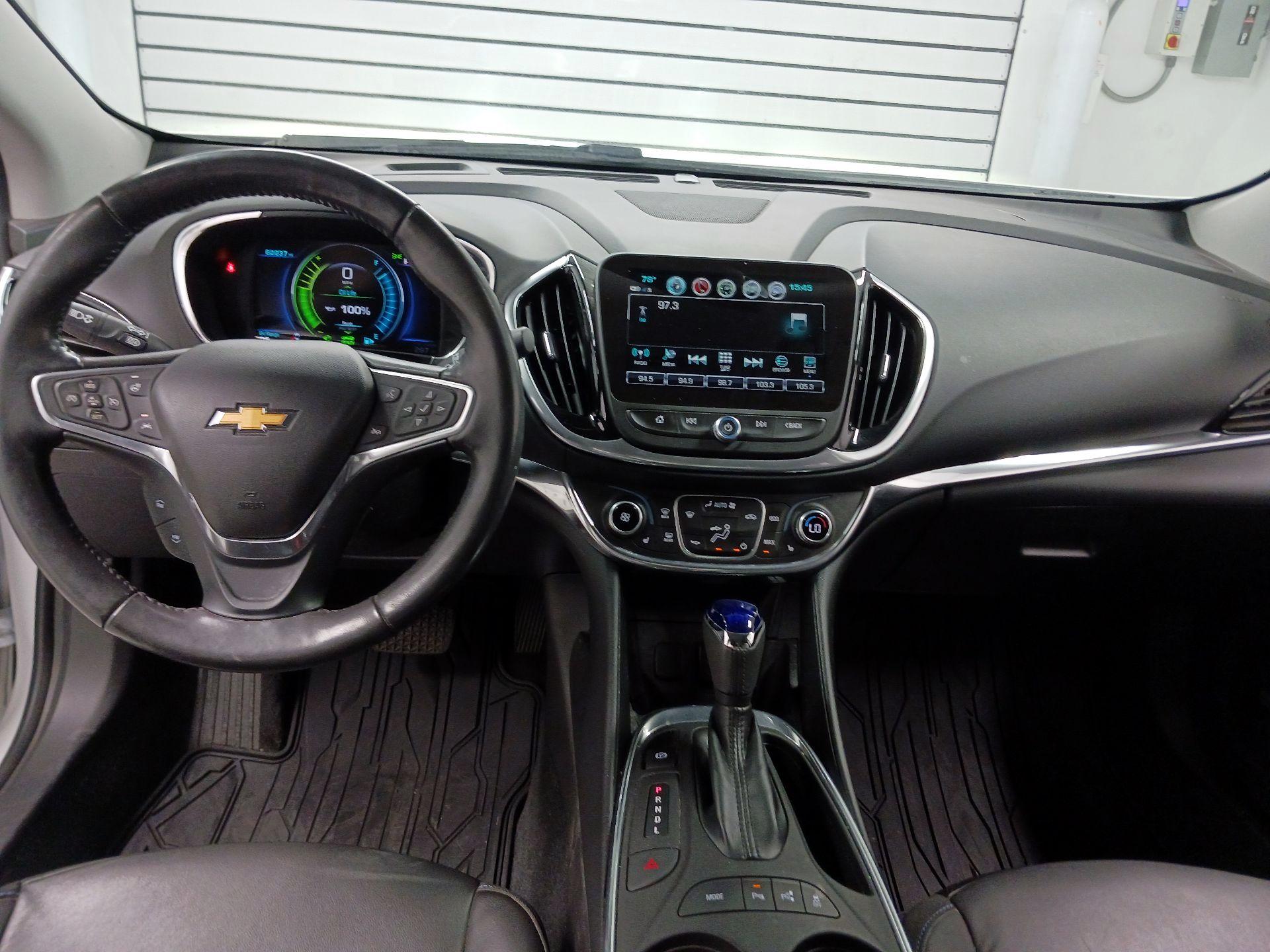 Thumbnail: 2018 Chevrolet Volt - 9