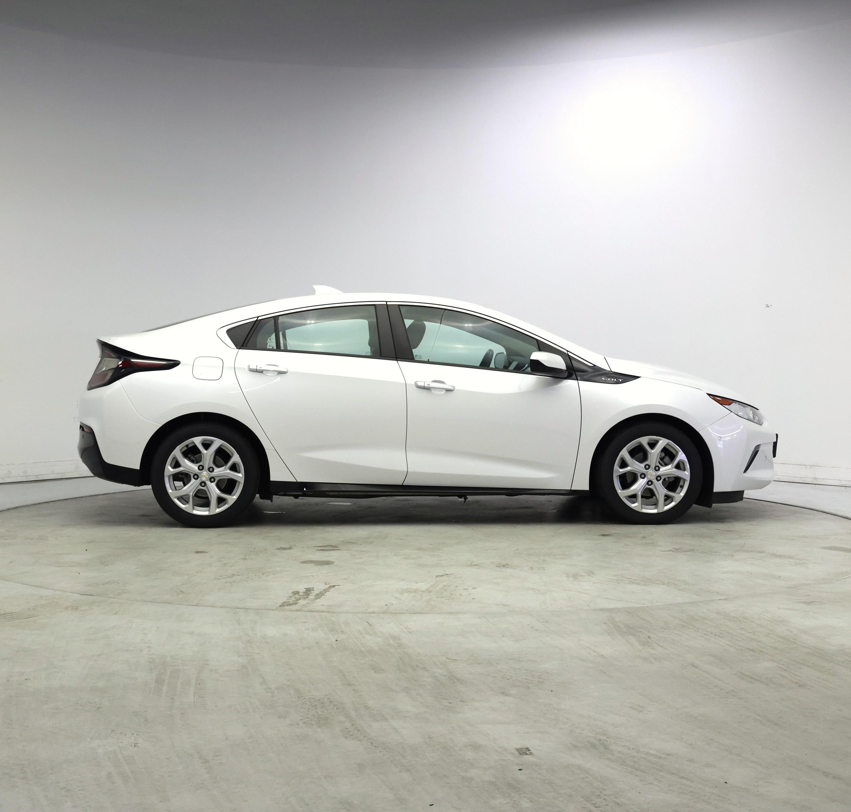 Thumbnail: 2018 Chevrolet Volt - 7