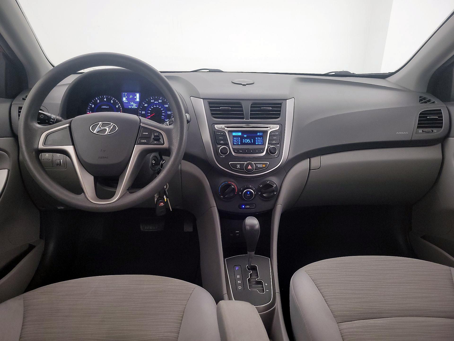 Thumbnail: 2016 Hyundai Accent - 9