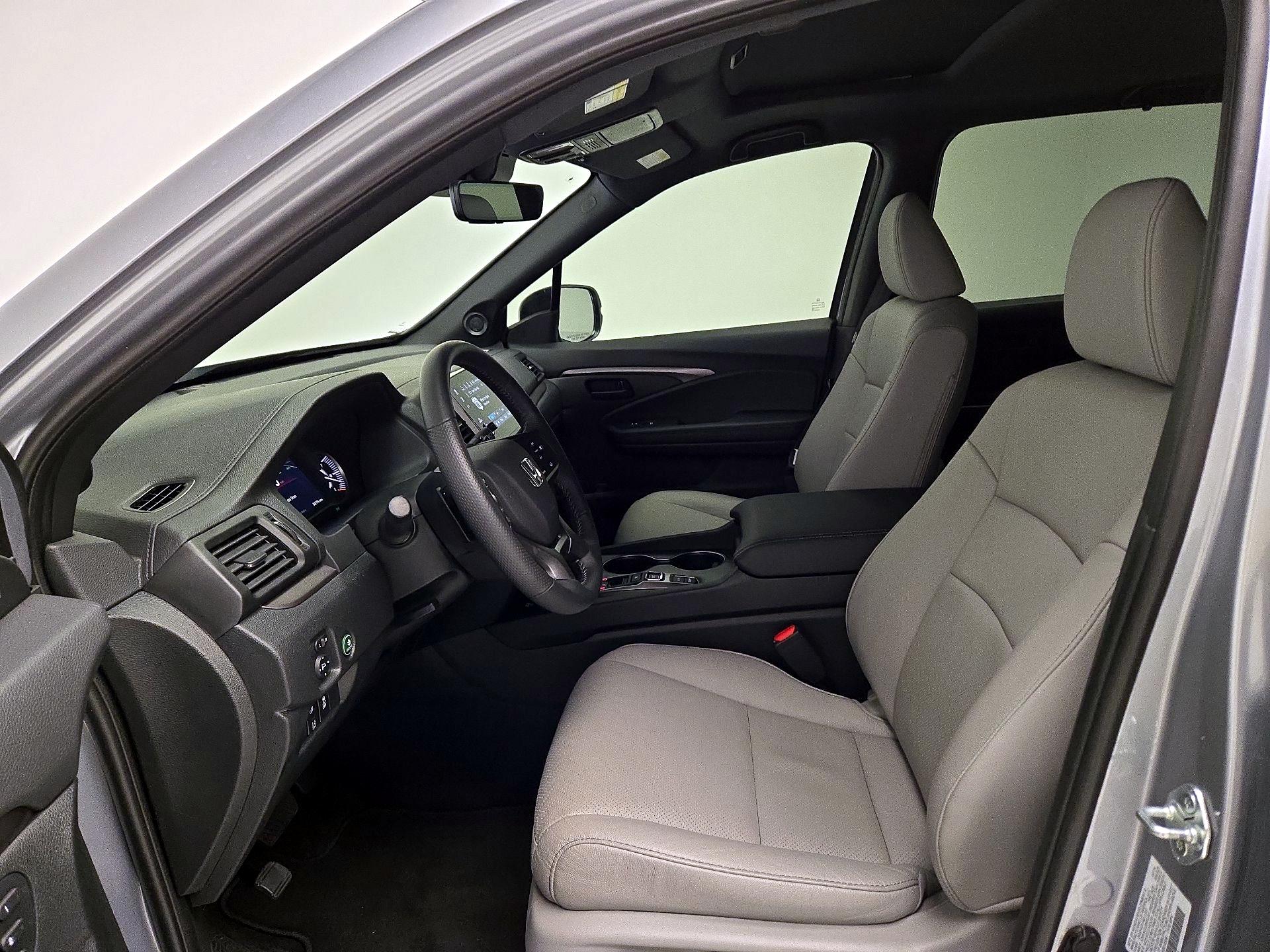 Thumbnail: 2025 Honda Passport - 11