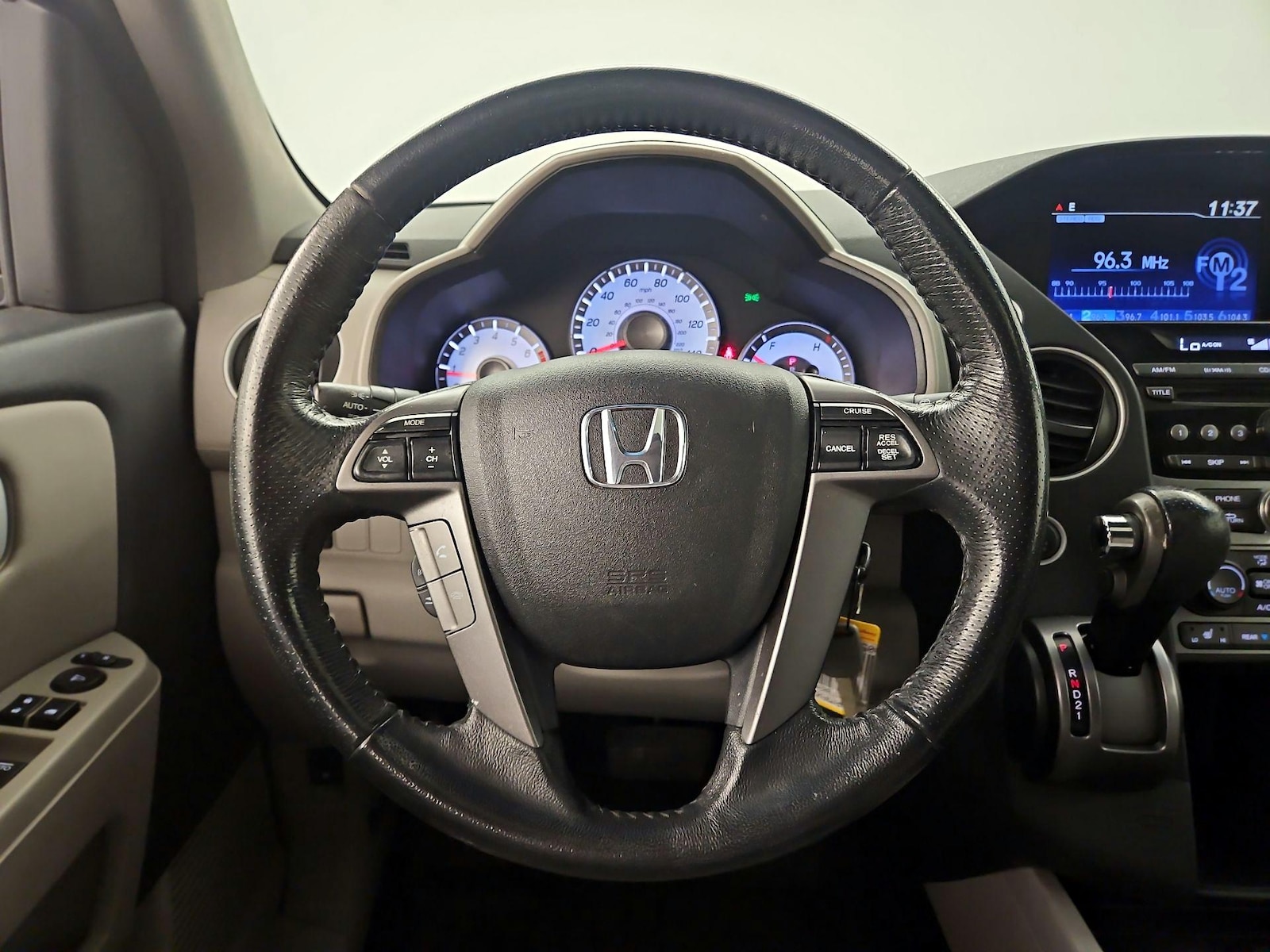 2015 Honda Pilot EX-L - Photo 9