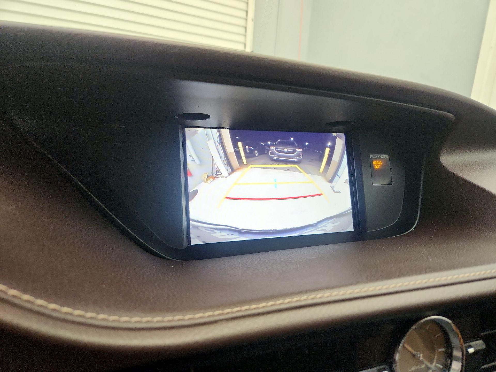 Thumbnail: 2017 Lexus ES - 15