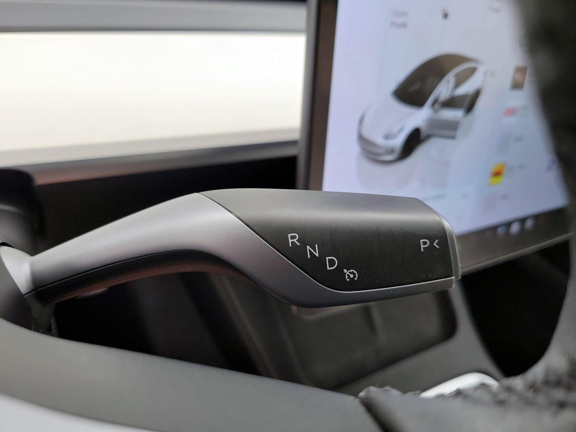 Thumbnail: 2023 Tesla Model 3 - 17