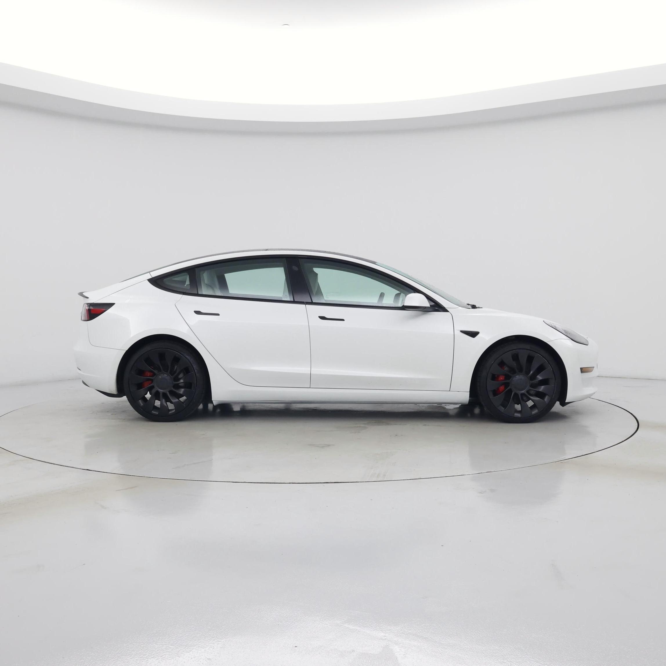 Thumbnail: 2023 Tesla Model 3 - 7