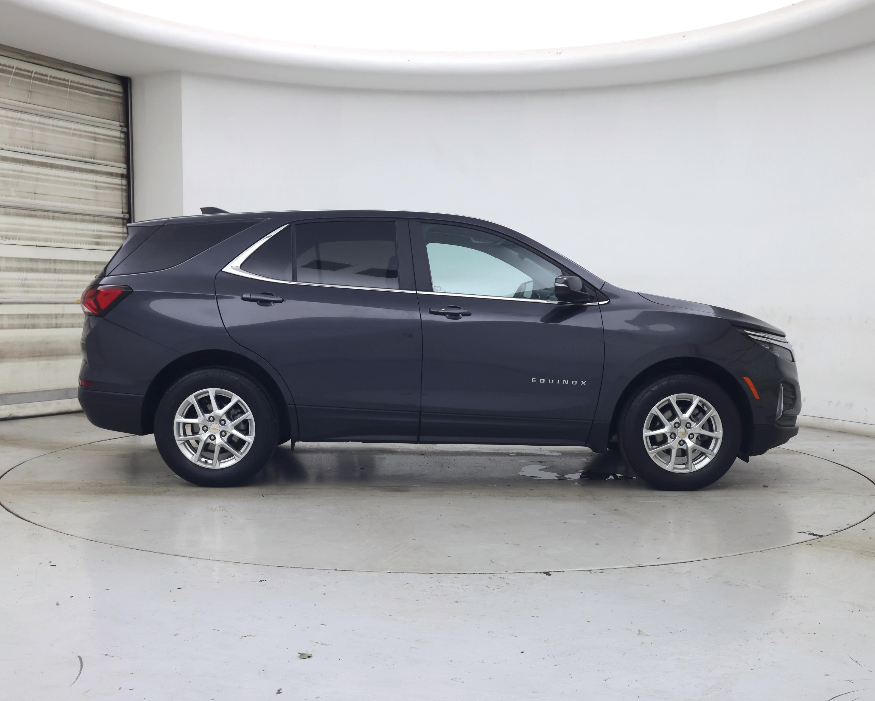 Thumbnail: 2022 Chevrolet Equinox - 7