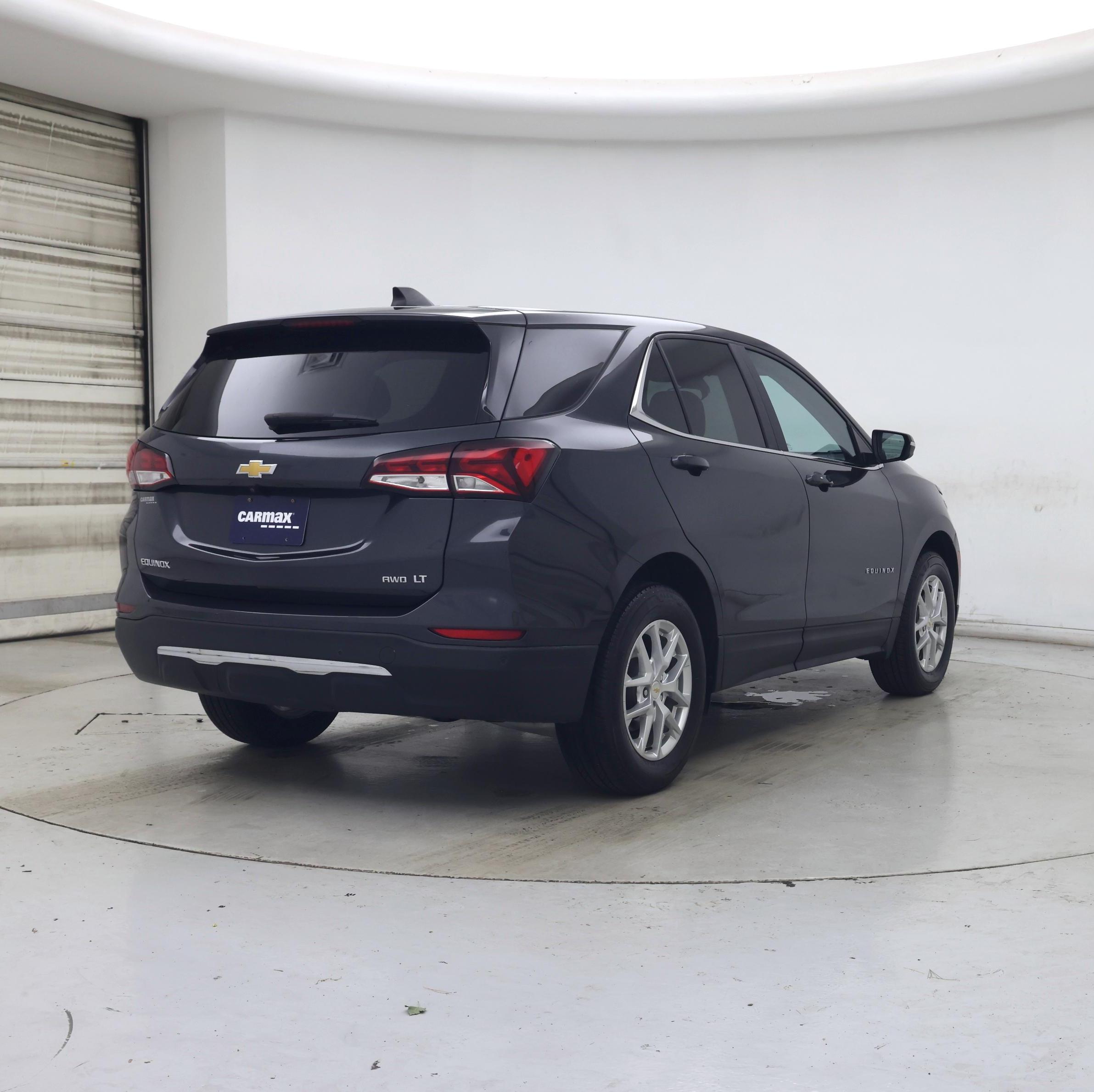 Thumbnail: 2022 Chevrolet Equinox - 8