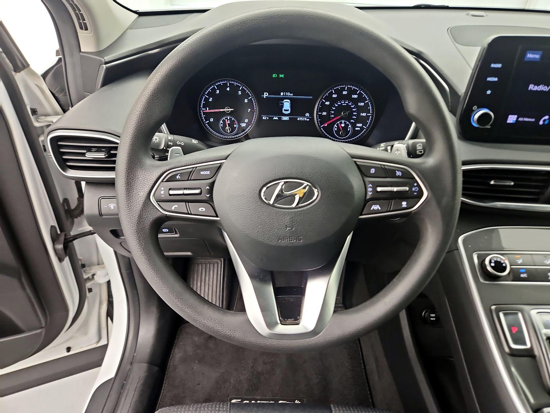 Thumbnail: 2022 Hyundai Santa Fe - 10