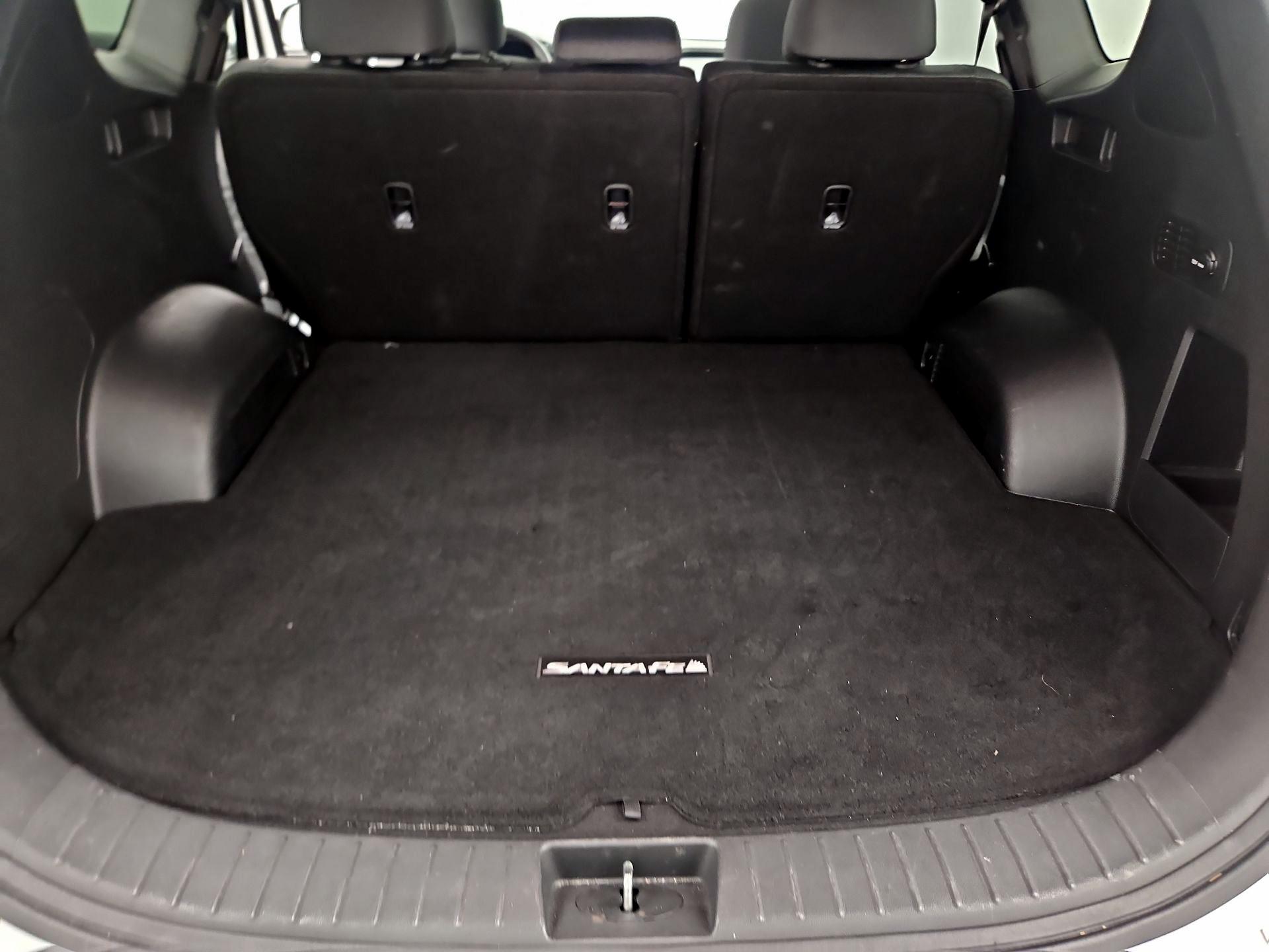 Thumbnail: 2022 Hyundai Santa Fe - 20