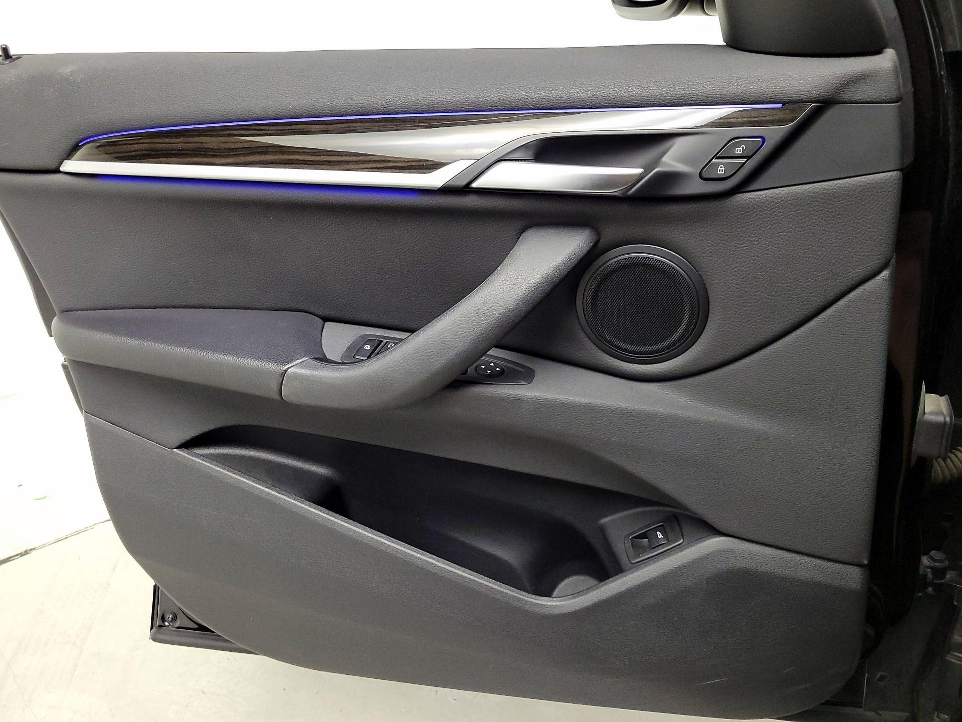 Thumbnail: 2021 BMW X1 - 12