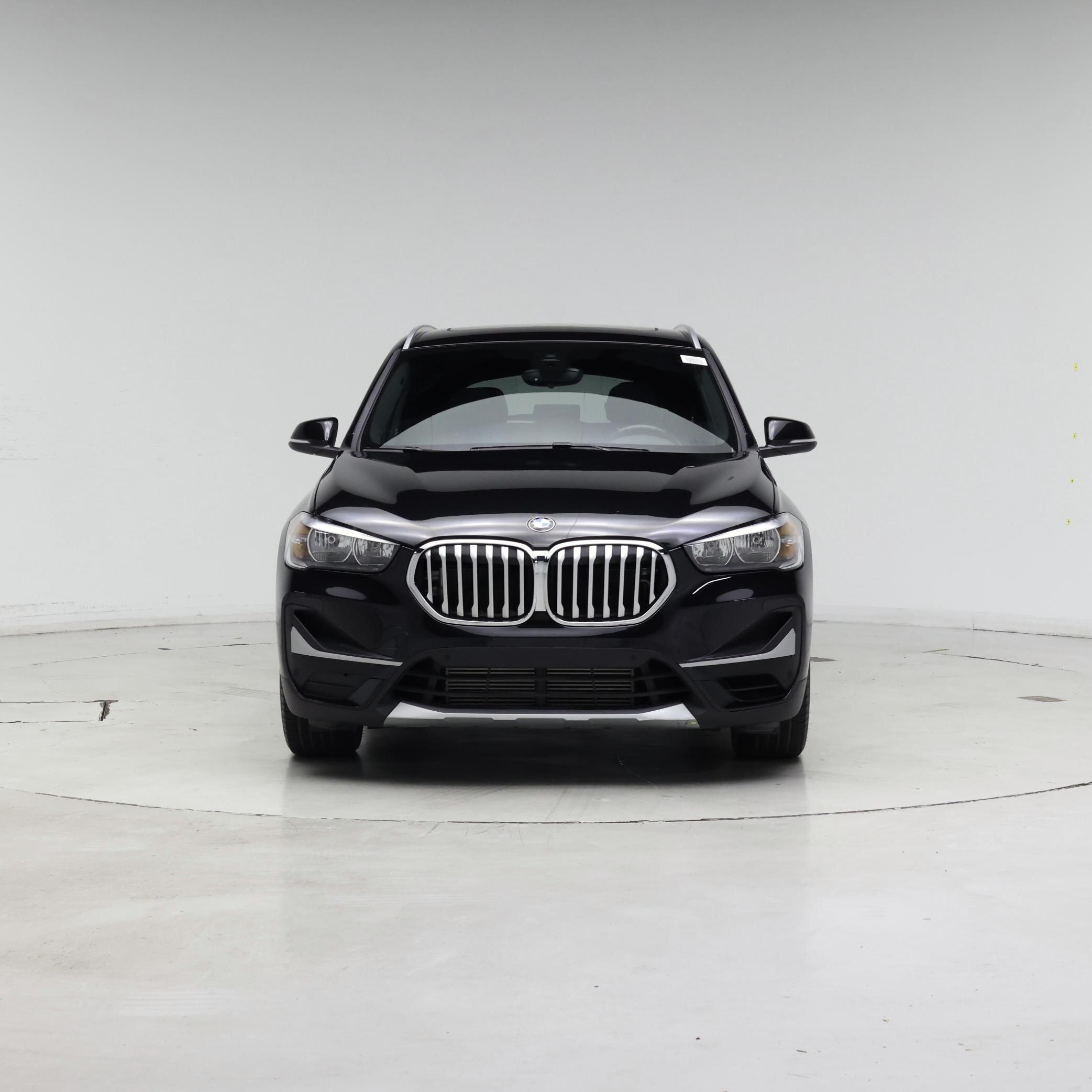 Thumbnail: 2021 BMW X1 - 5