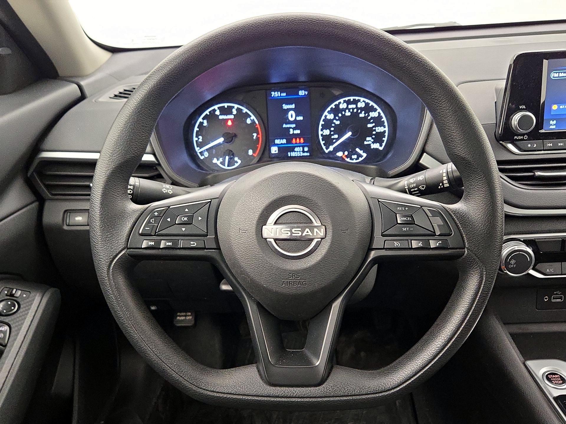 Thumbnail: 2023 Nissan Altima - 10