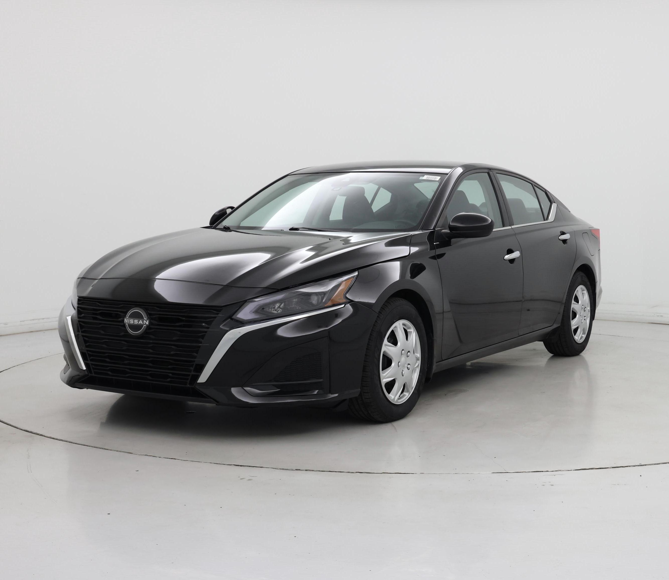 Thumbnail: 2023 Nissan Altima - 4