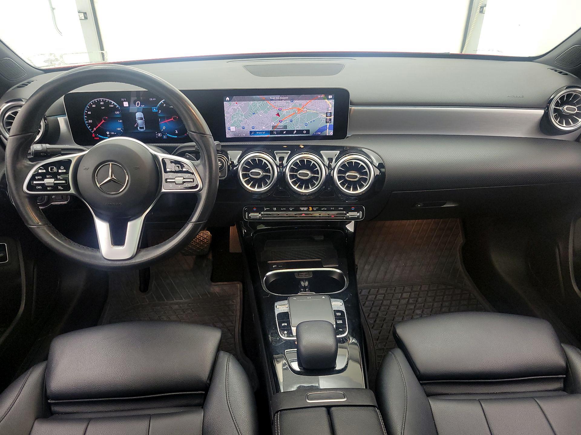 Thumbnail: 2019 Mercedes-Benz A-Class - 9