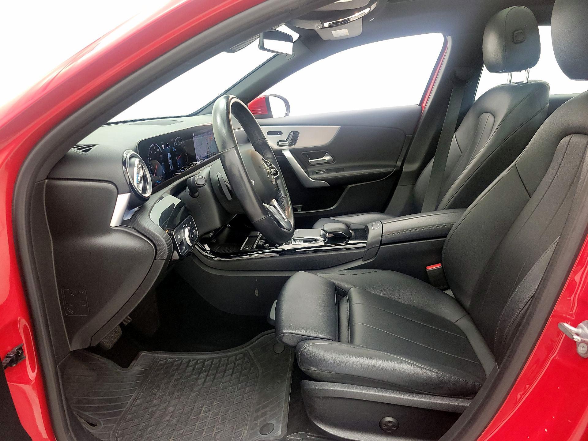 Thumbnail: 2019 Mercedes-Benz A-Class - 11