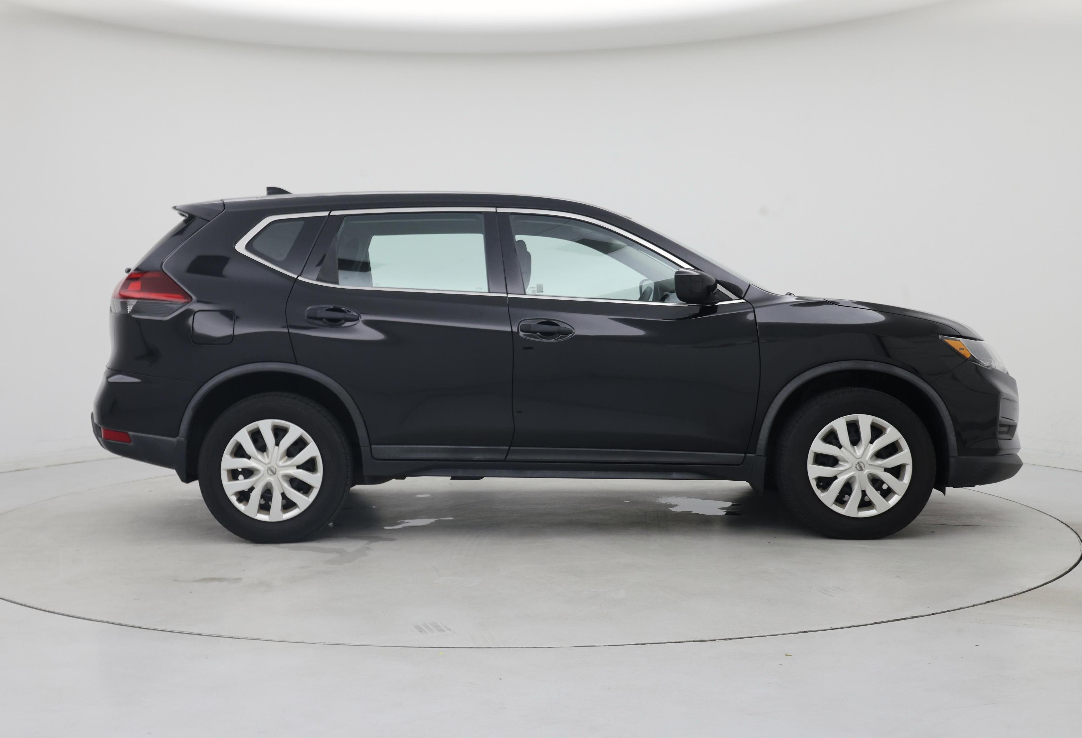 Thumbnail: 2018 Nissan Rogue - 7