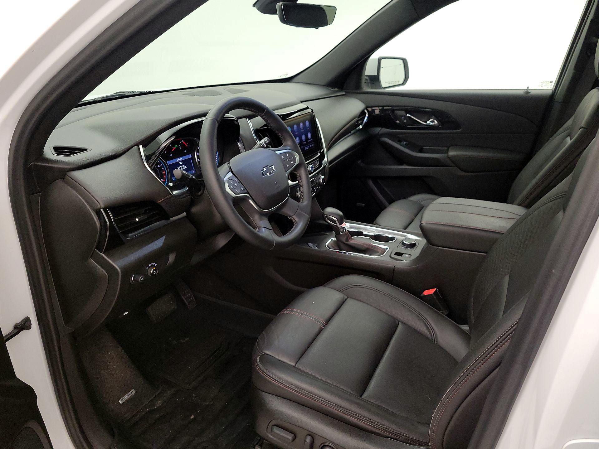 Thumbnail: 2023 Chevrolet Traverse - 11