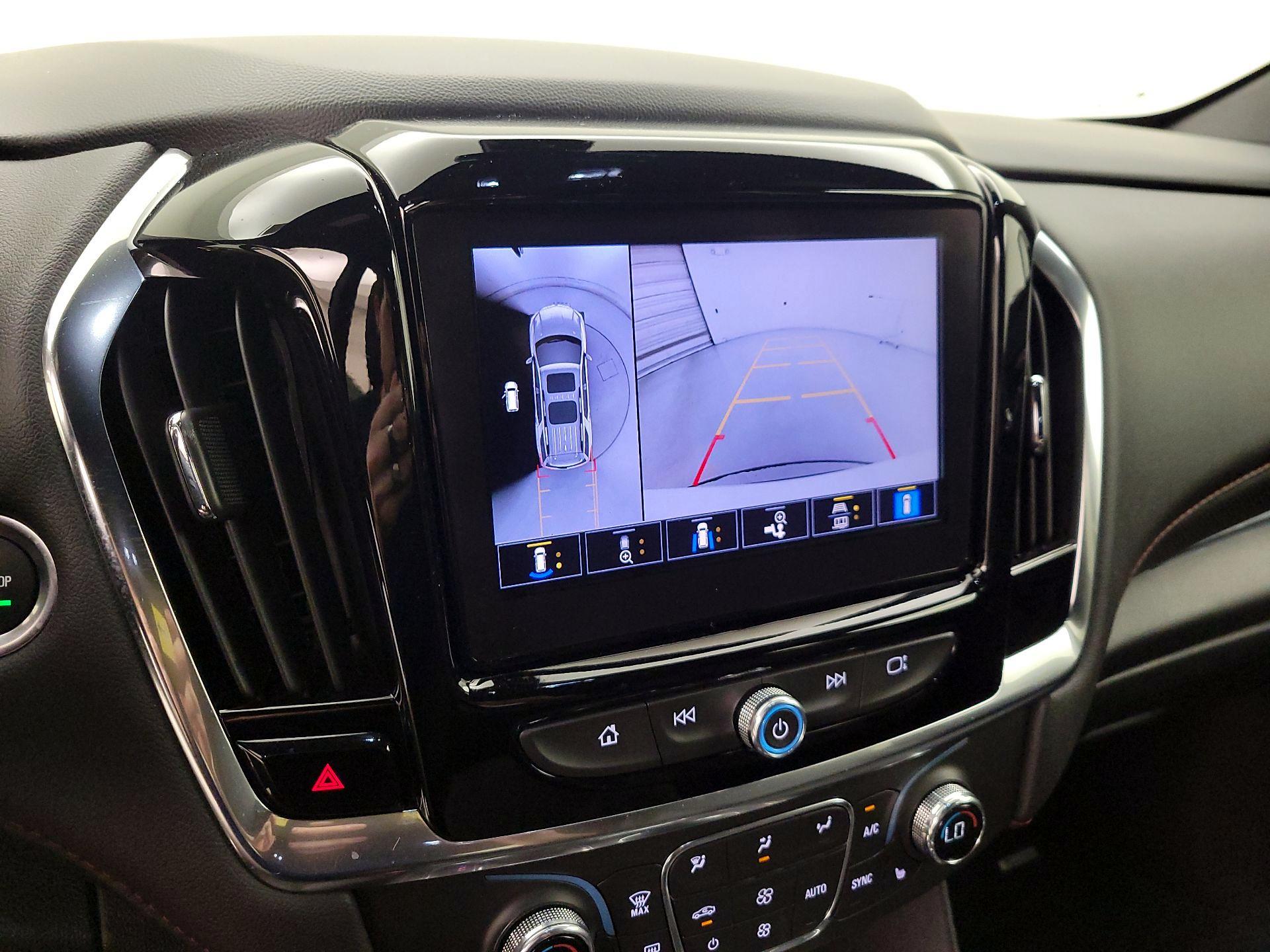 Thumbnail: 2023 Chevrolet Traverse - 15
