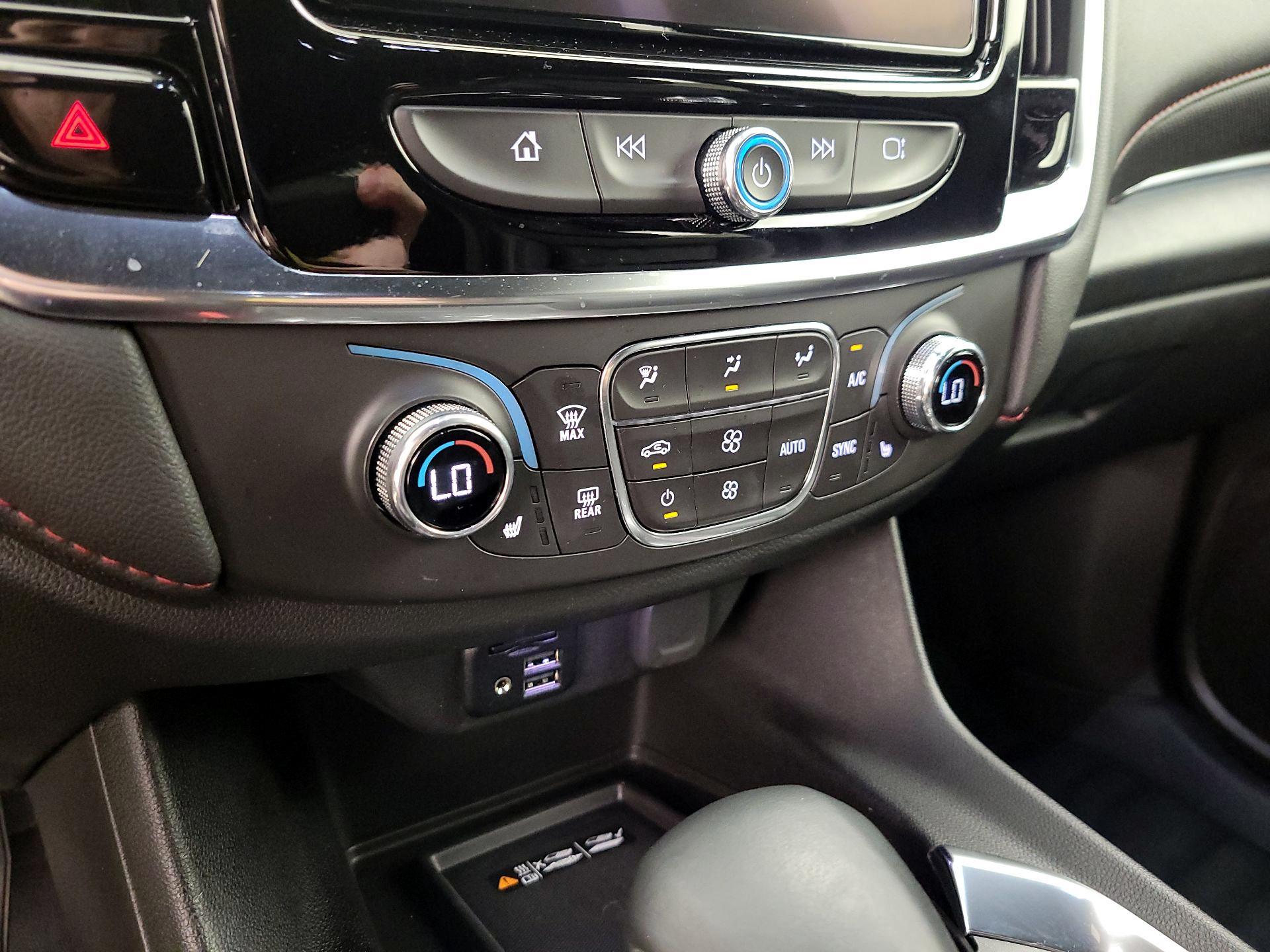 Thumbnail: 2023 Chevrolet Traverse - 17