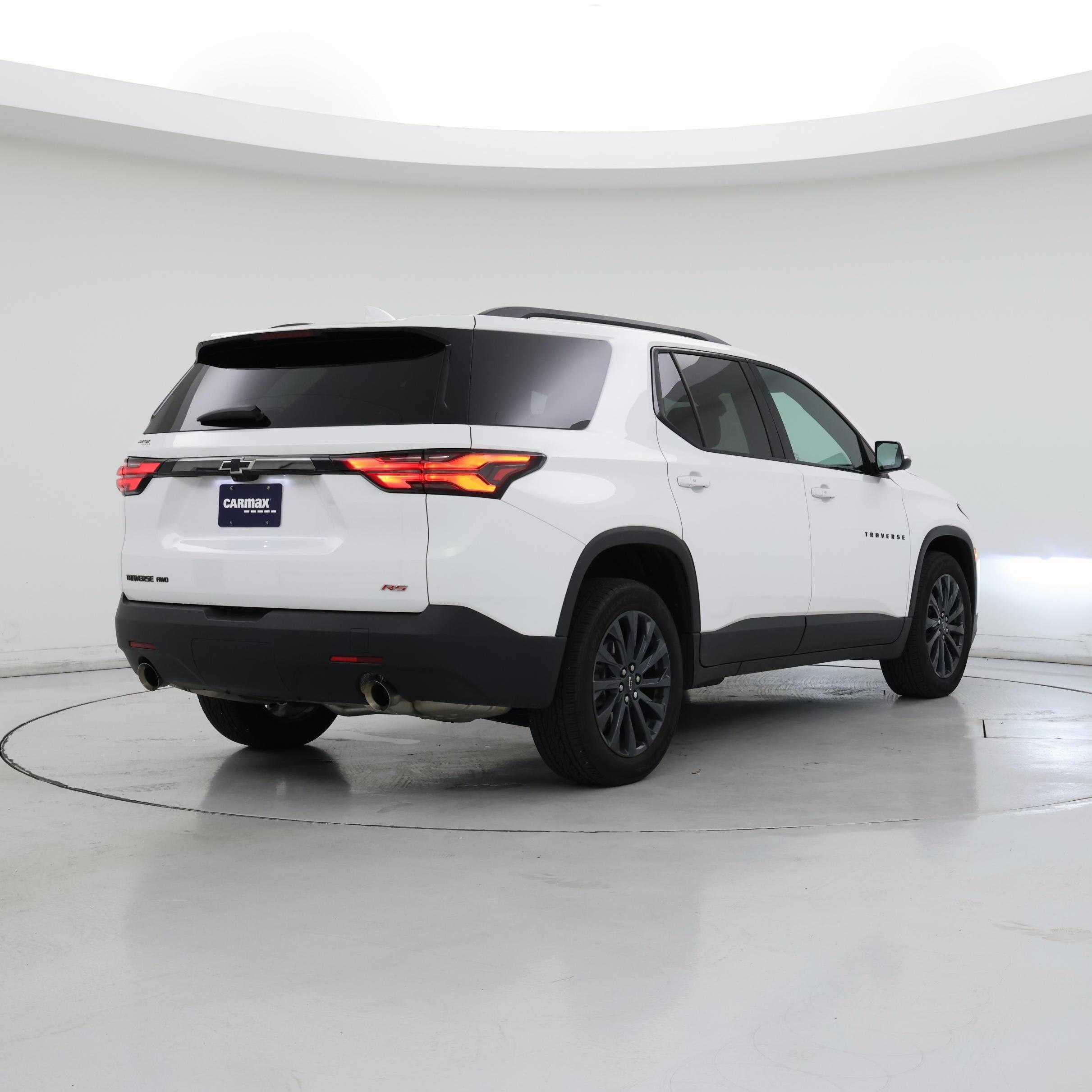 Thumbnail: 2023 Chevrolet Traverse - 8