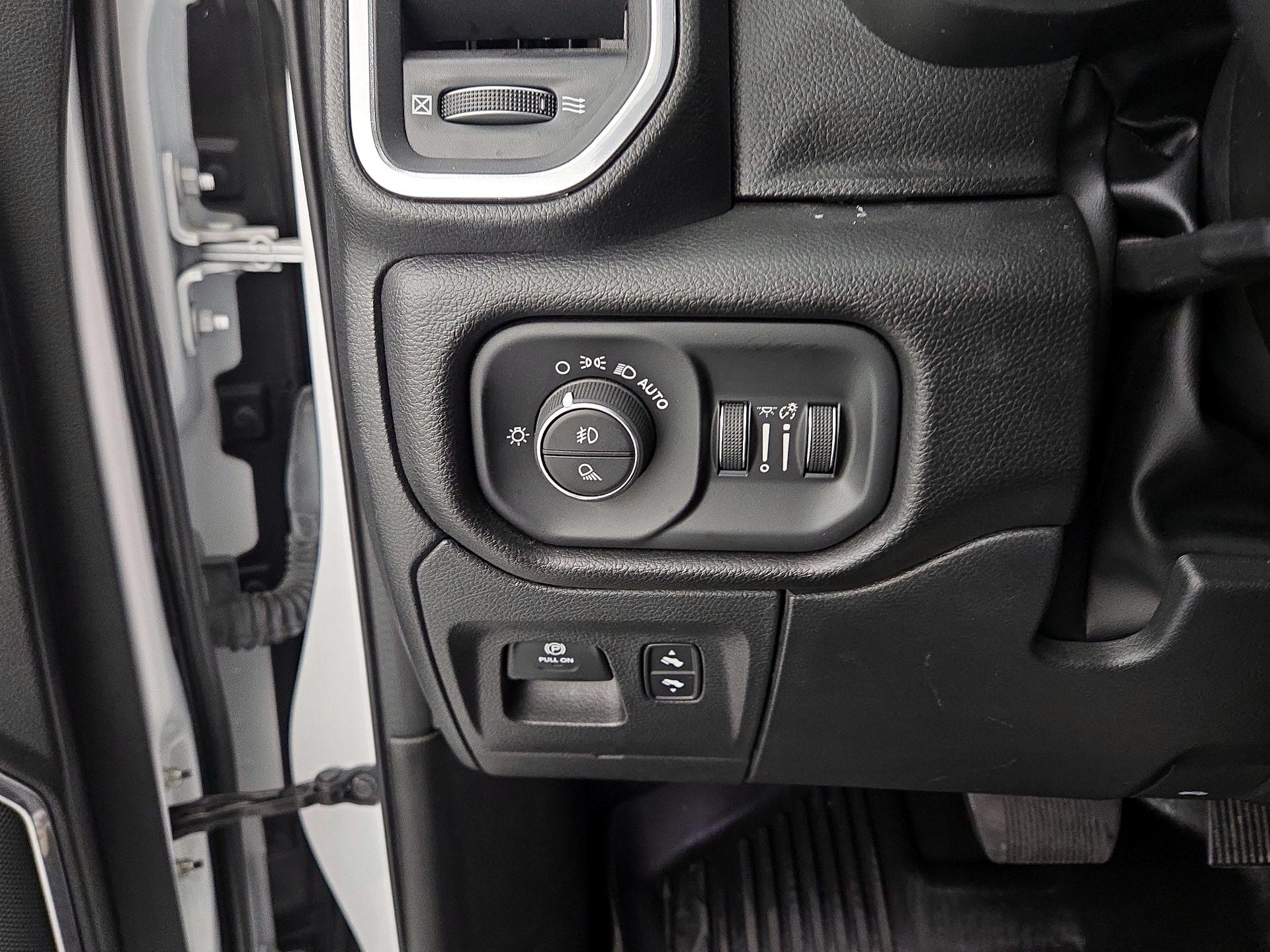 Thumbnail: 2023 RAM 1500 - 13