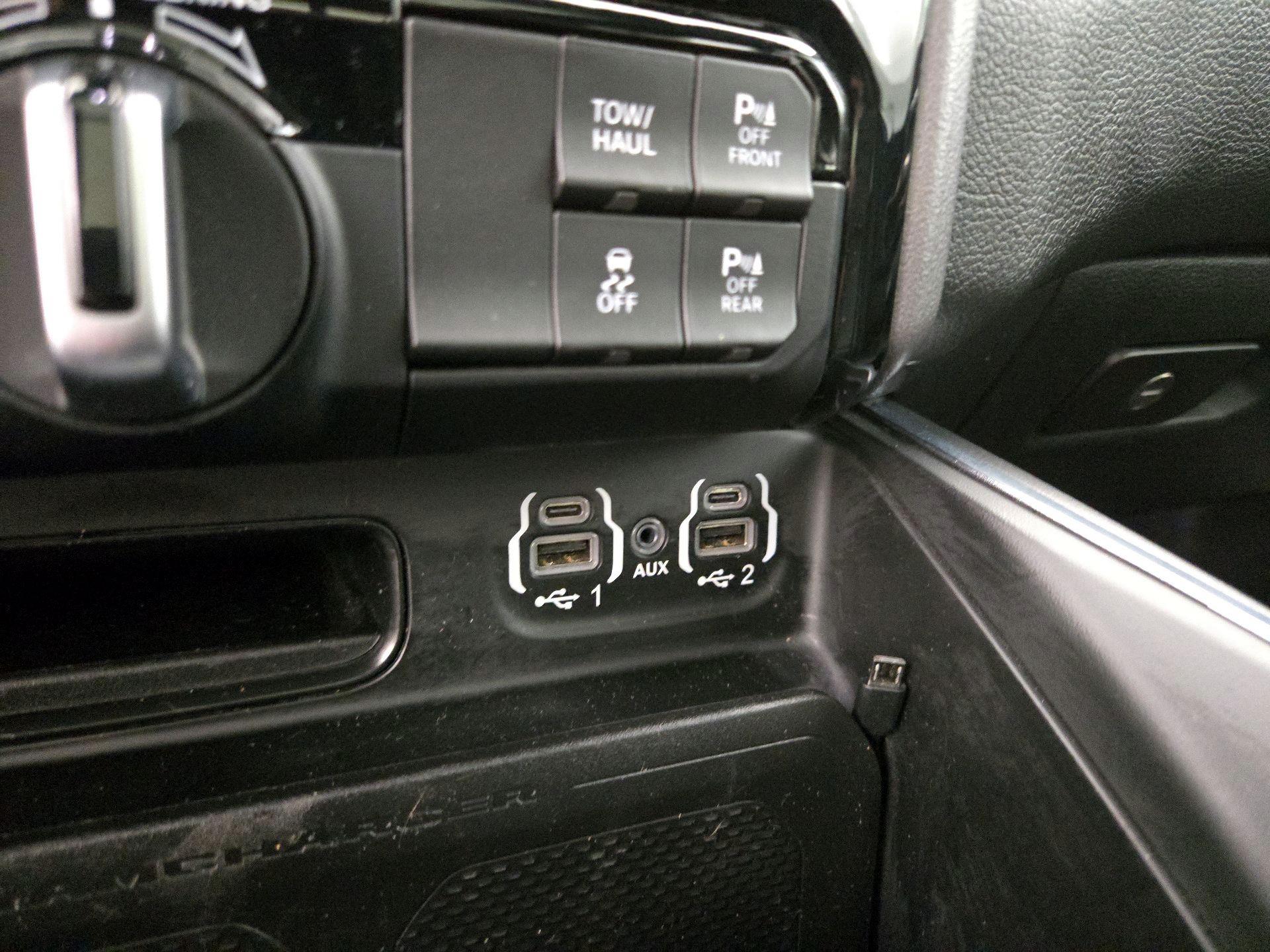 Thumbnail: 2023 RAM 1500 - 19