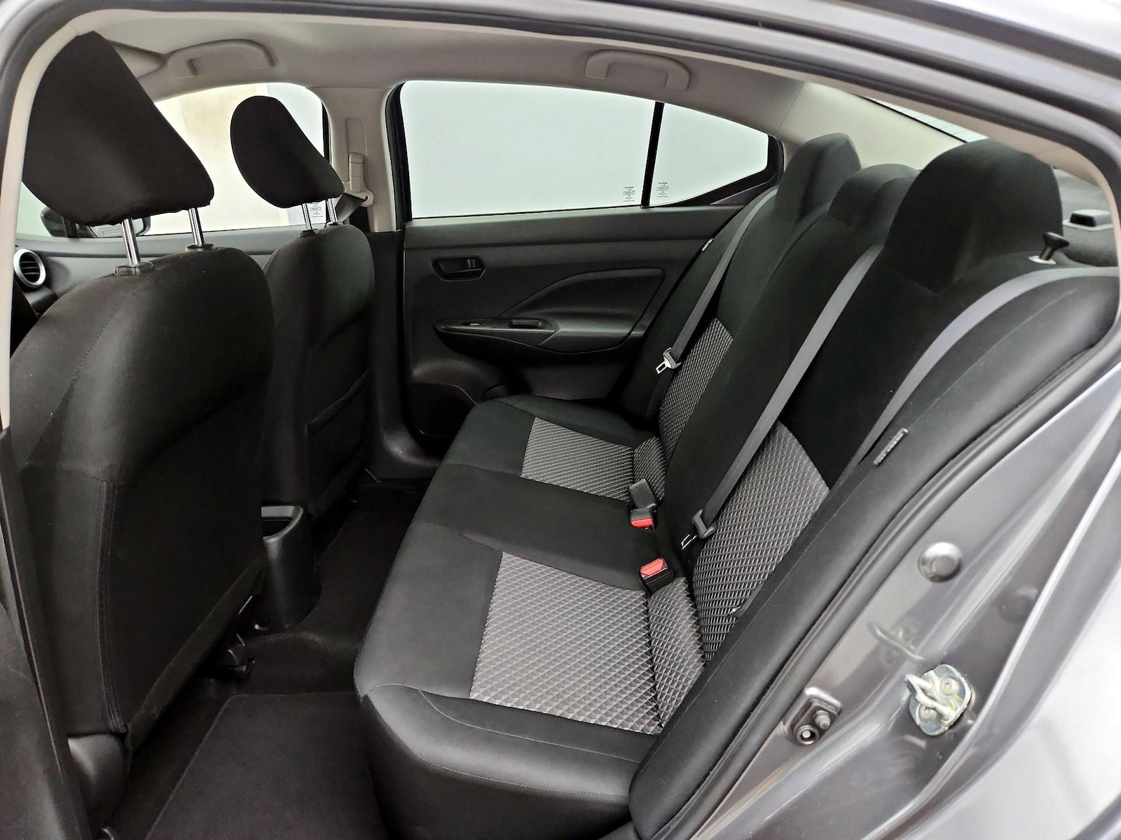 2021 Nissan Versa Sedan S - Photo 20