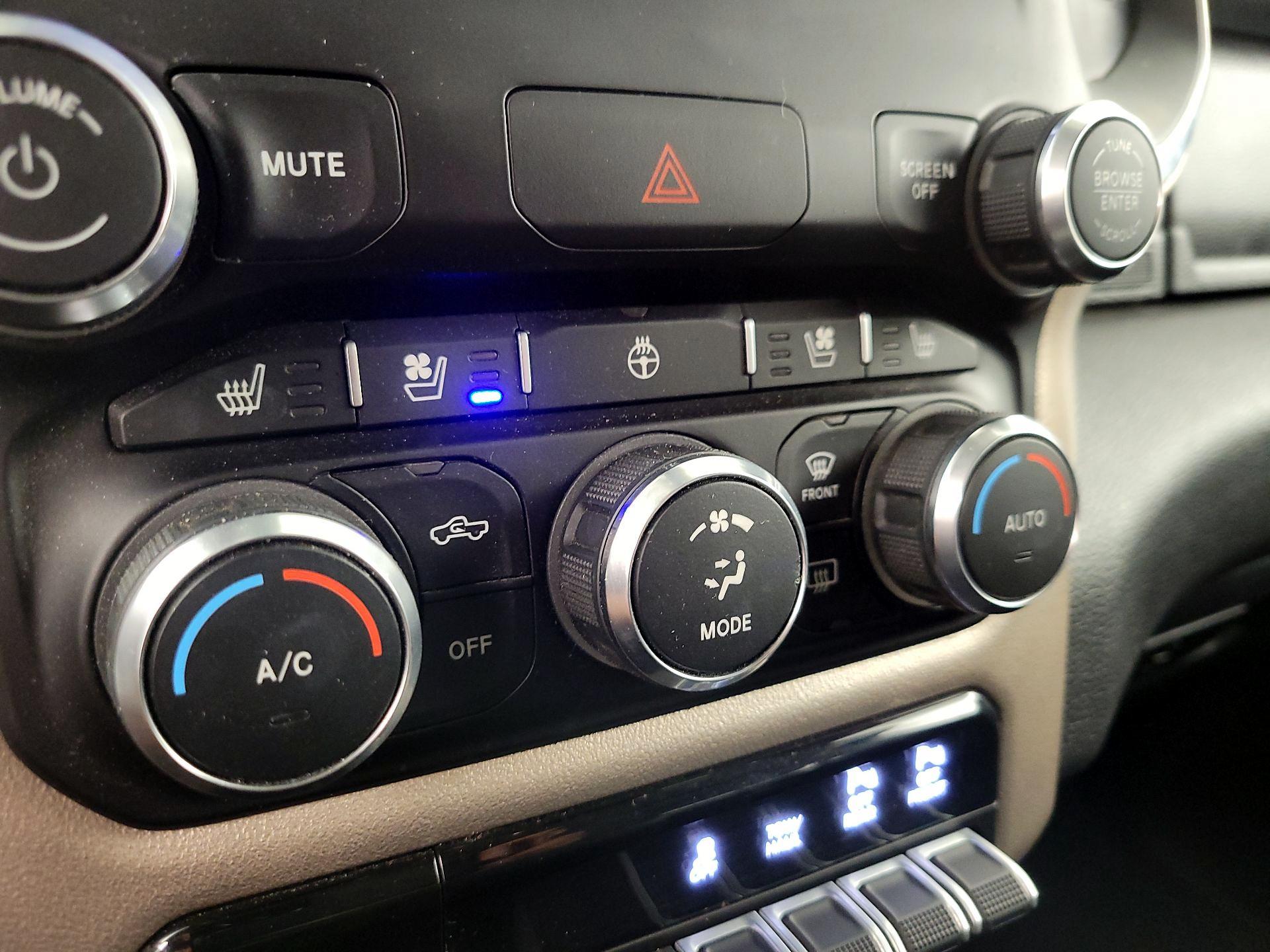 Thumbnail: 2019 RAM 1500 - 16
