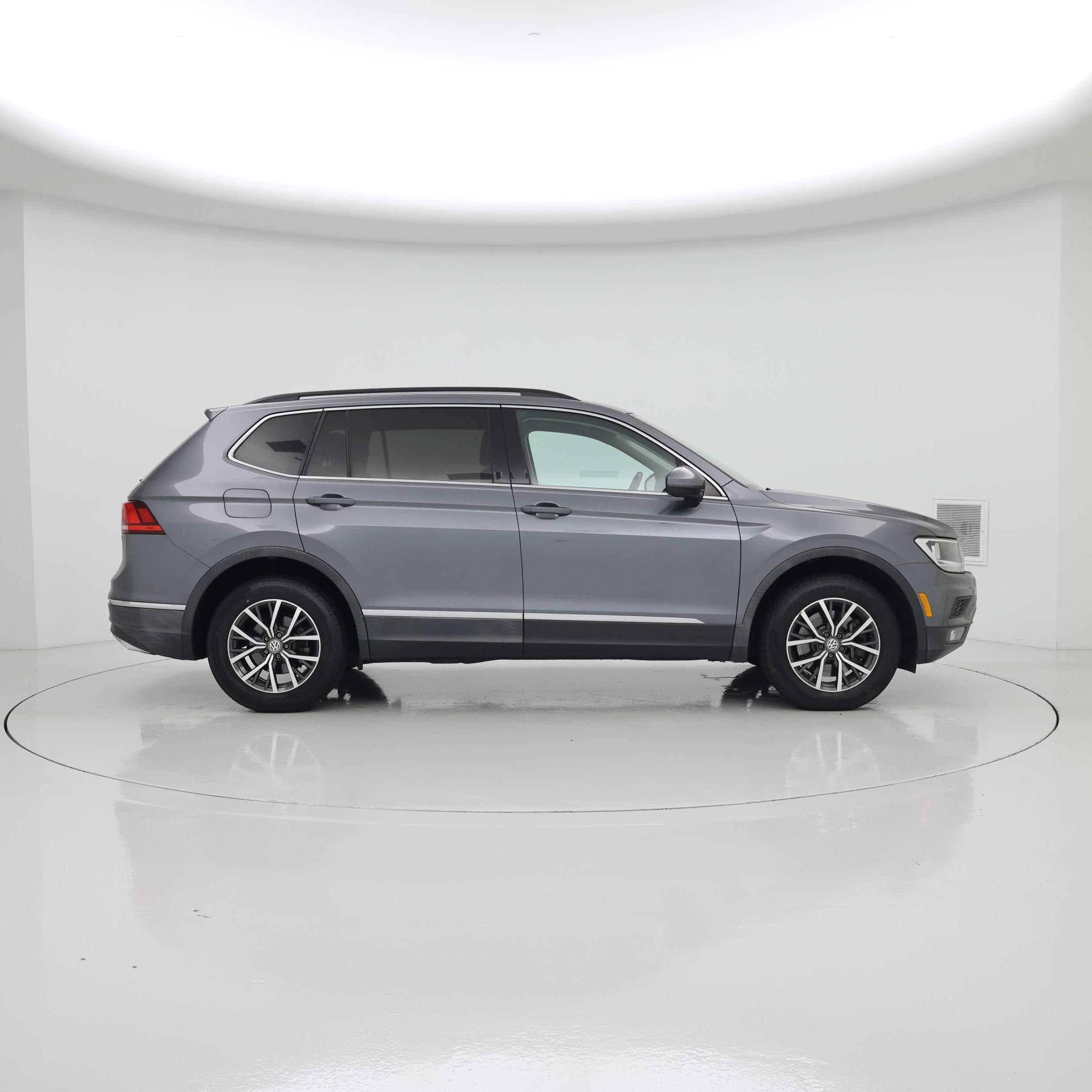 Thumbnail: 2018 Volkswagen Tiguan - 7